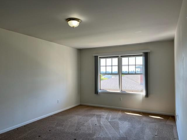 641 Cambridge Court Unit: 2b