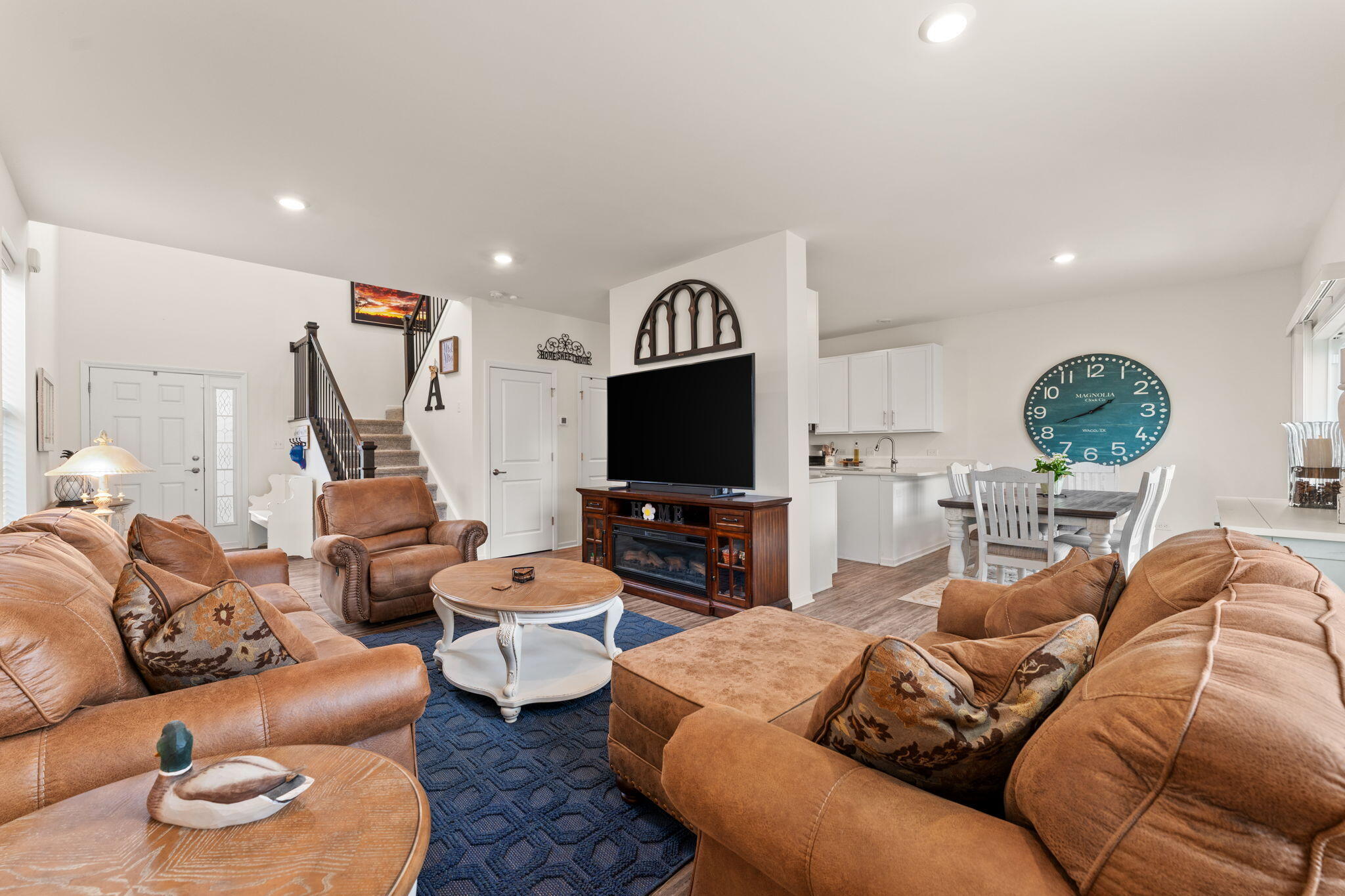 1835 E 110th Place