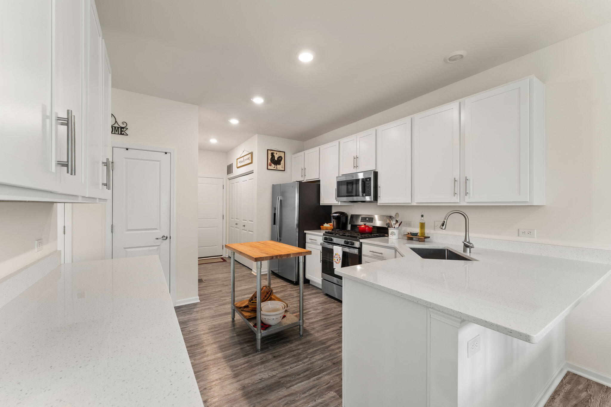 1835 E 110th Place