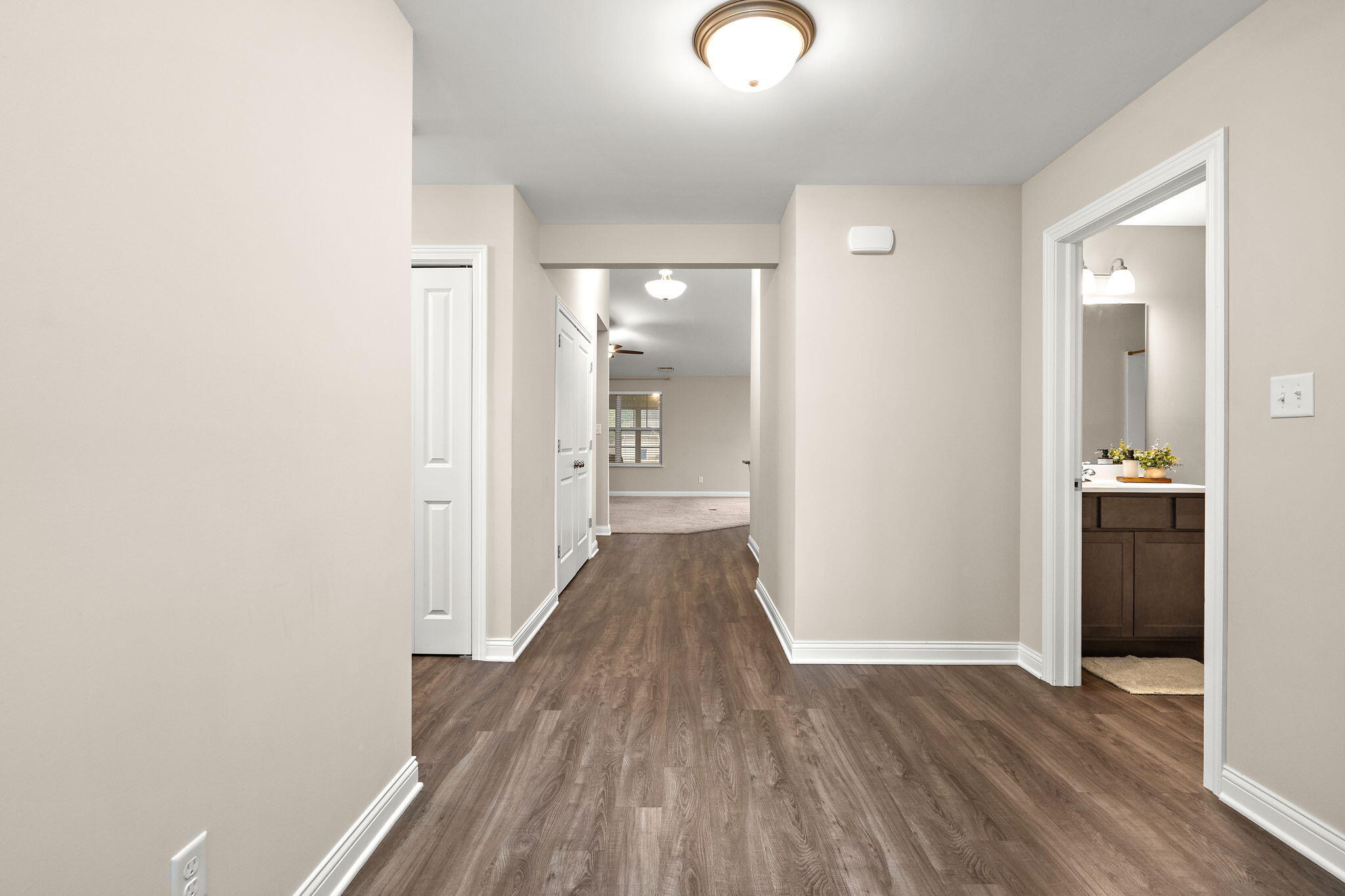 14082 Breakwater Lane