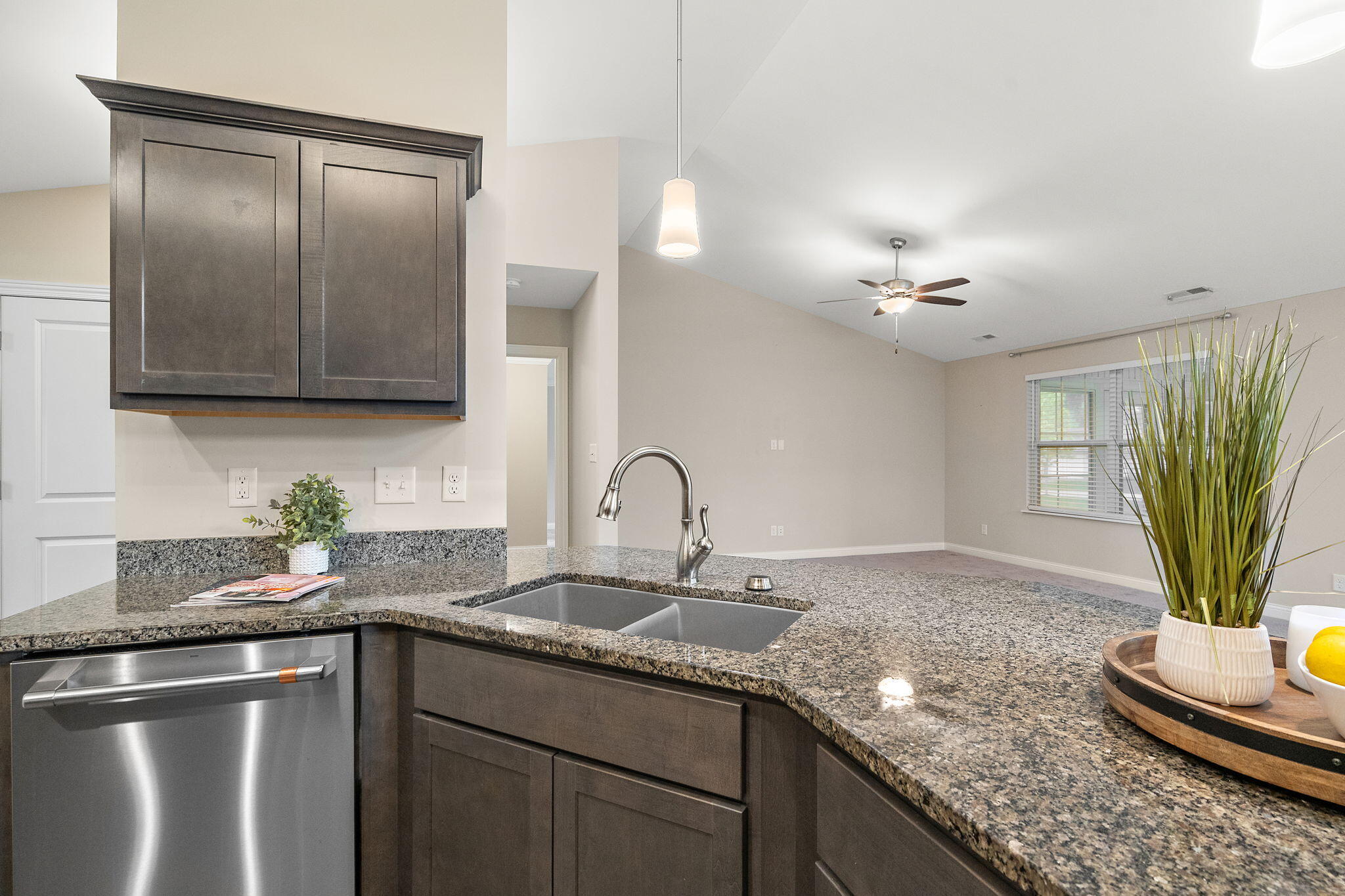 14082 Breakwater Lane
