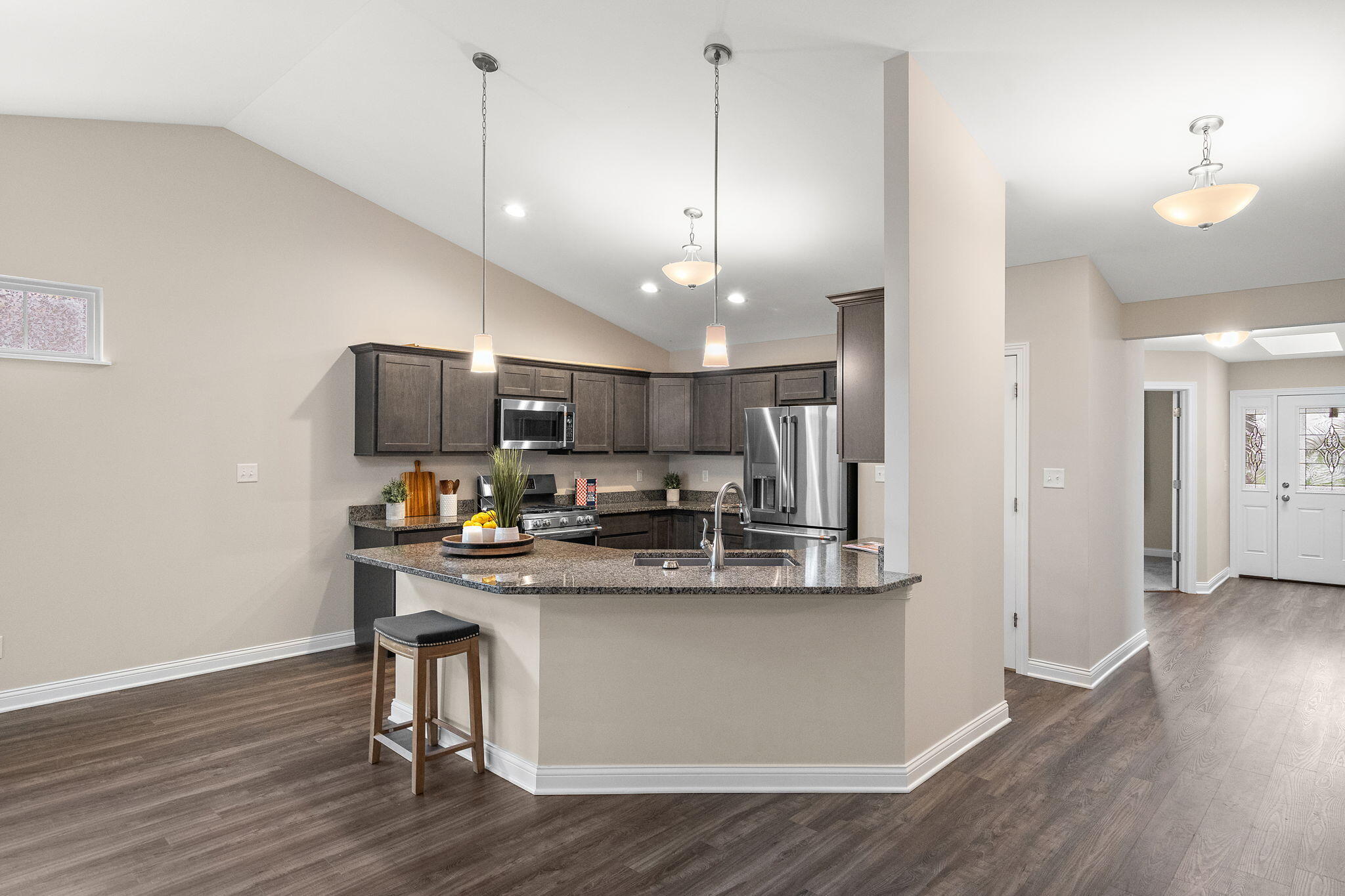 14082 Breakwater Lane