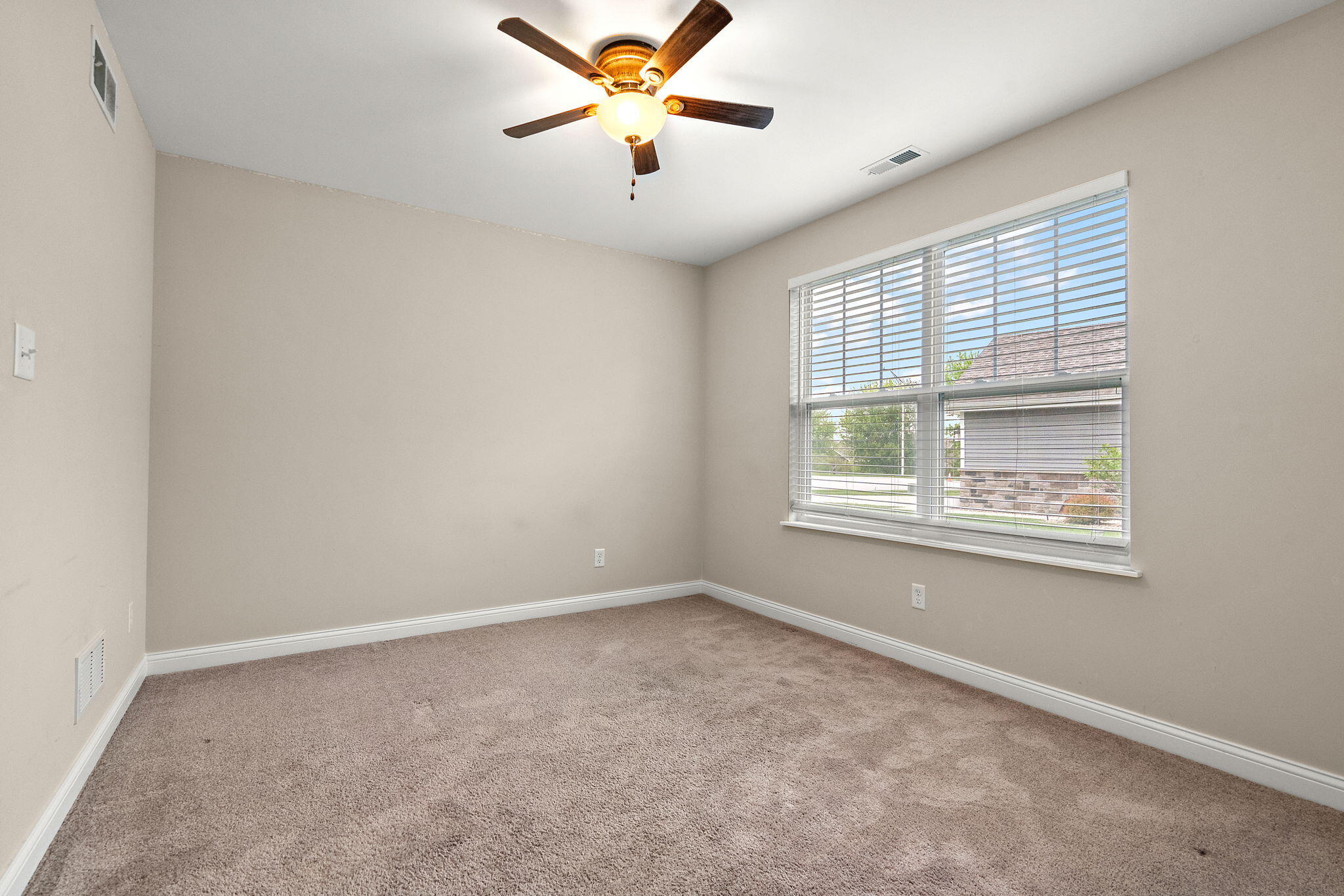 14082 Breakwater Lane