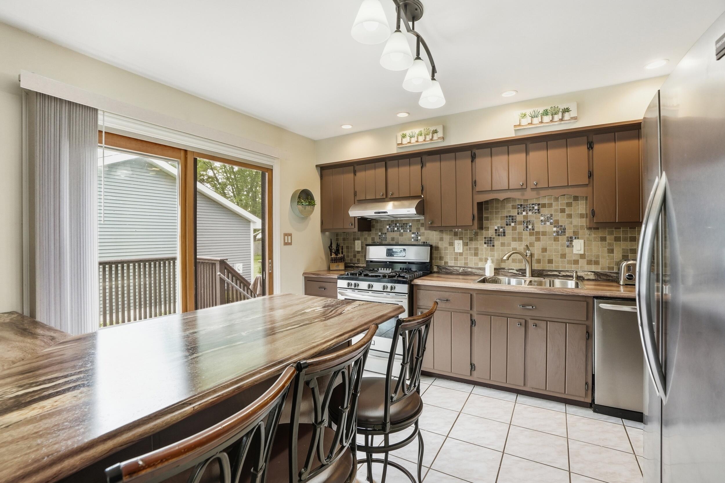 2232 Normandy Road