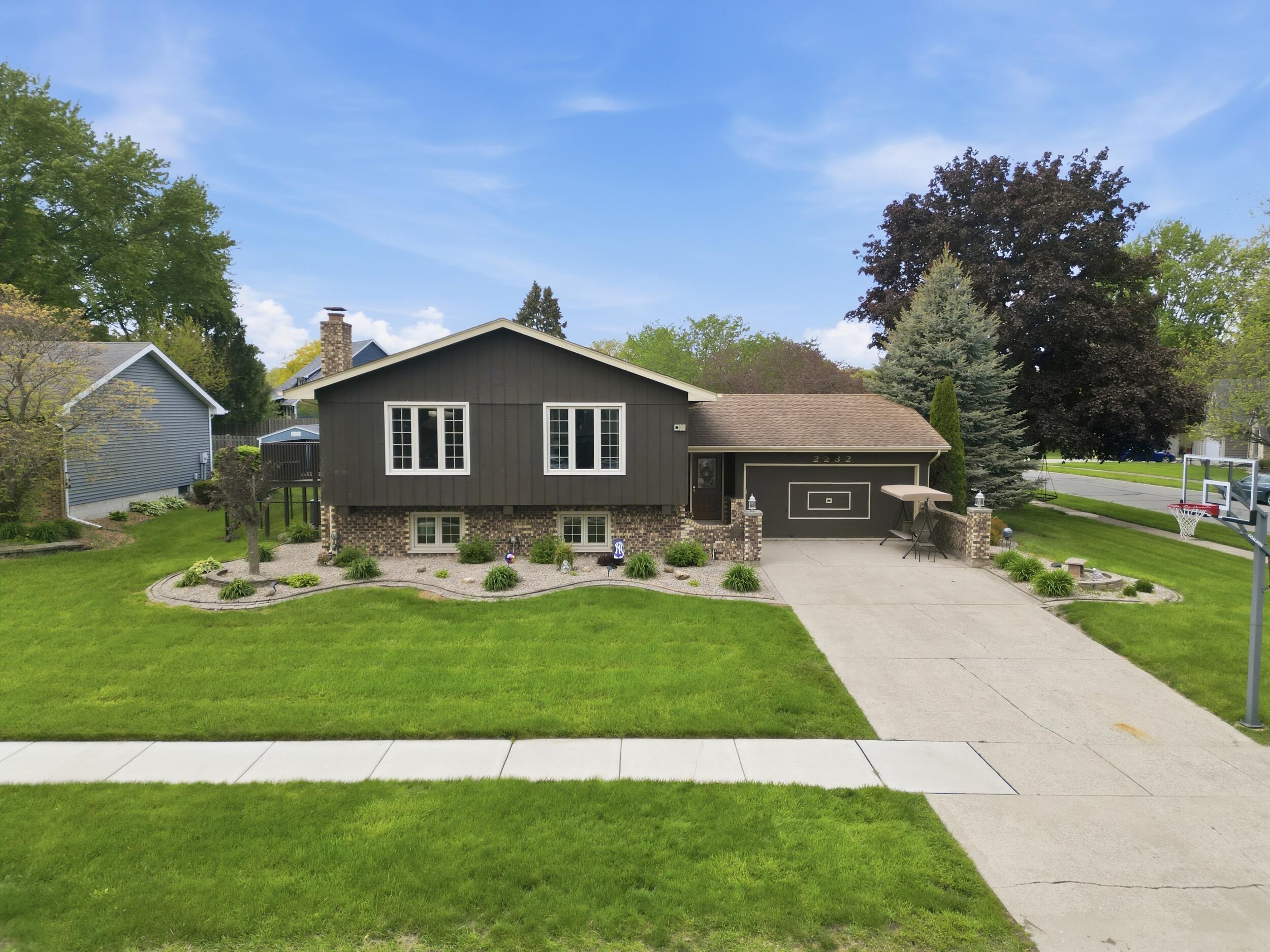 2232 Normandy Road