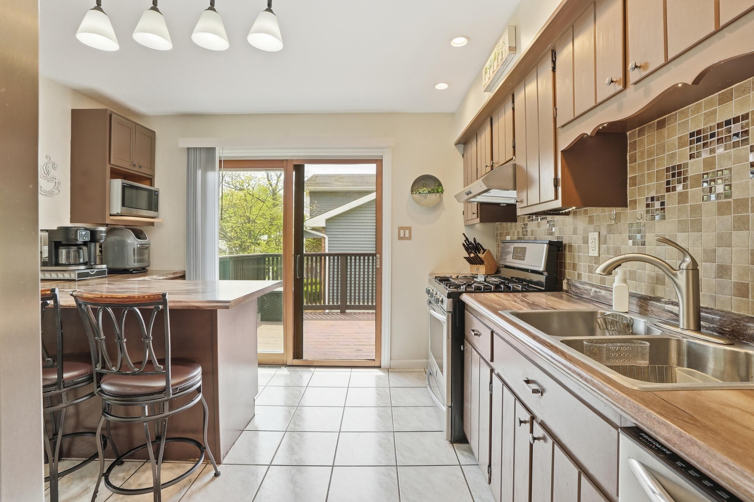 2232 Normandy Road