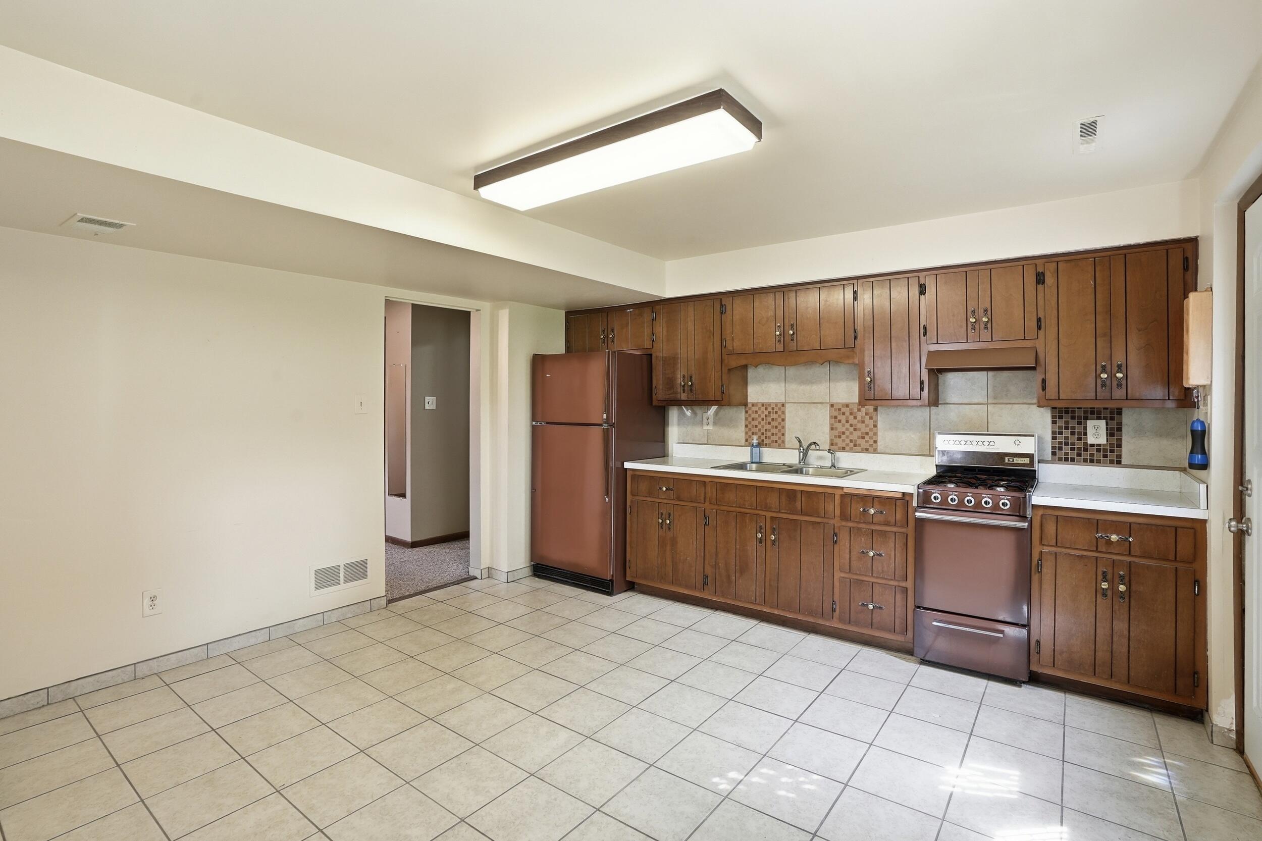 2232 Normandy Road