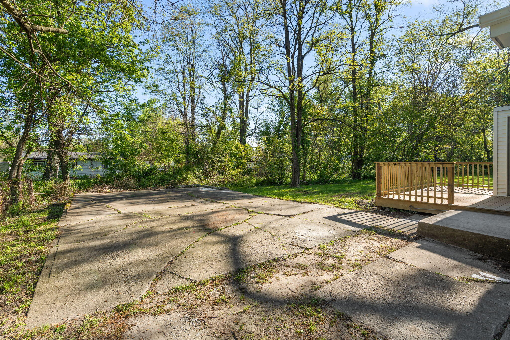 1346 E 50th Court