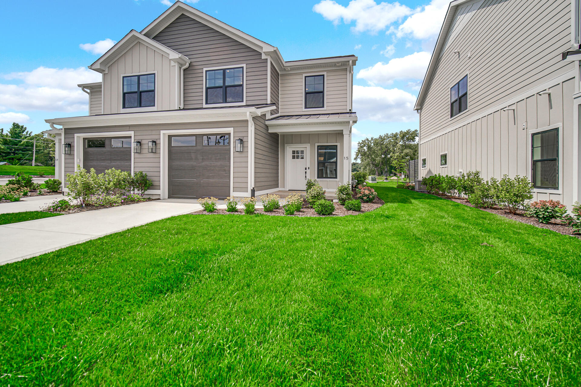 15 Moorebrooke Road