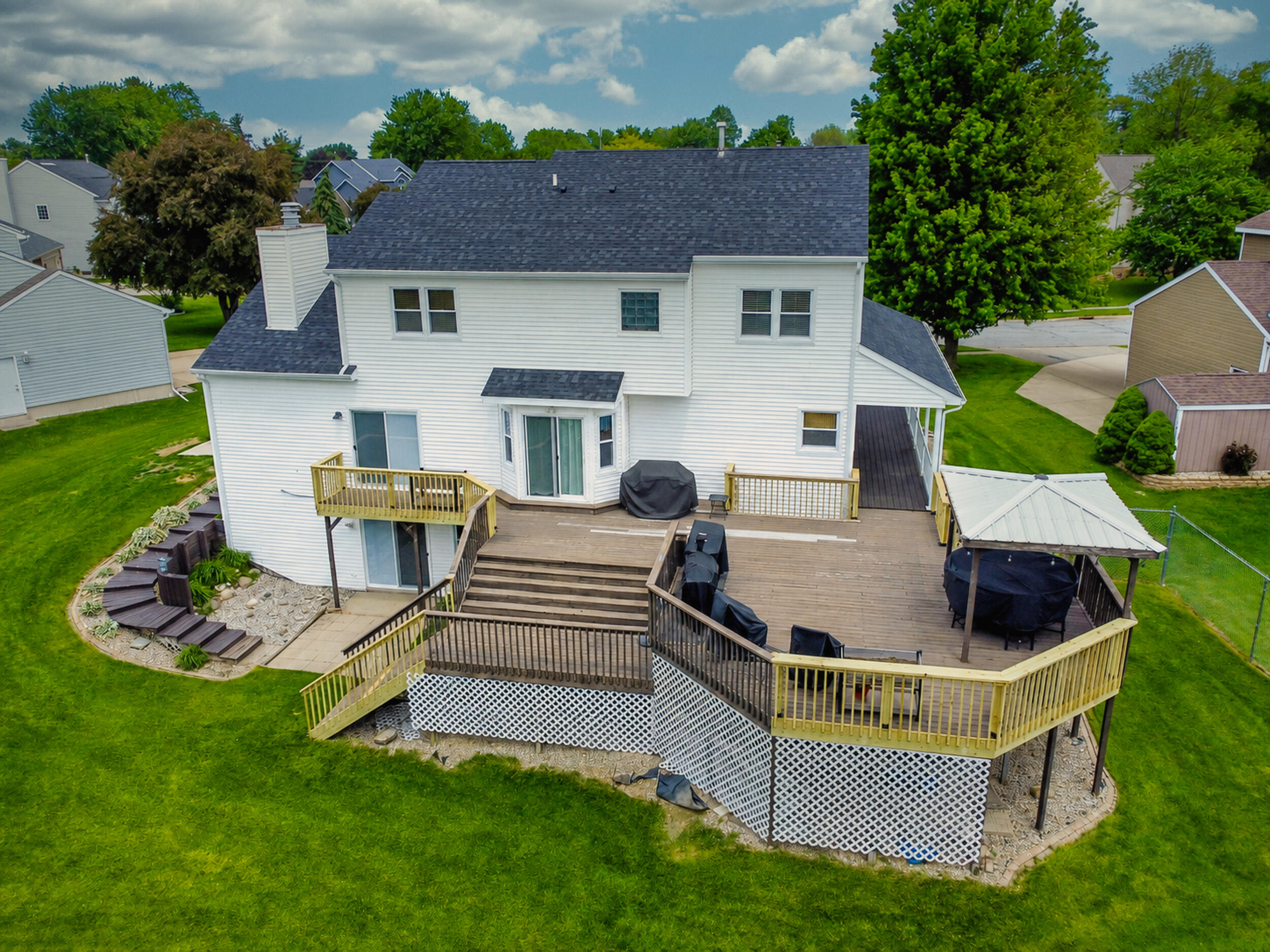 6281 Marietta Avenue
