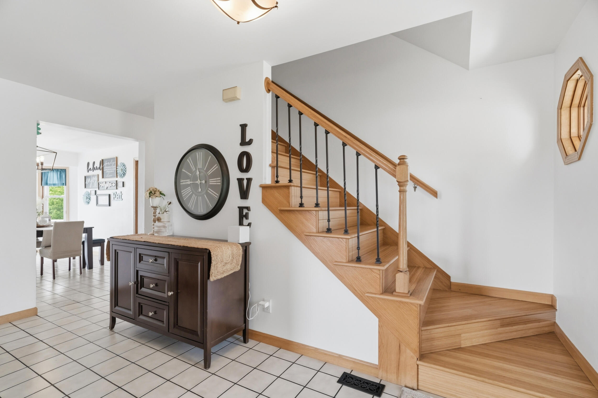 6281 Marietta Avenue