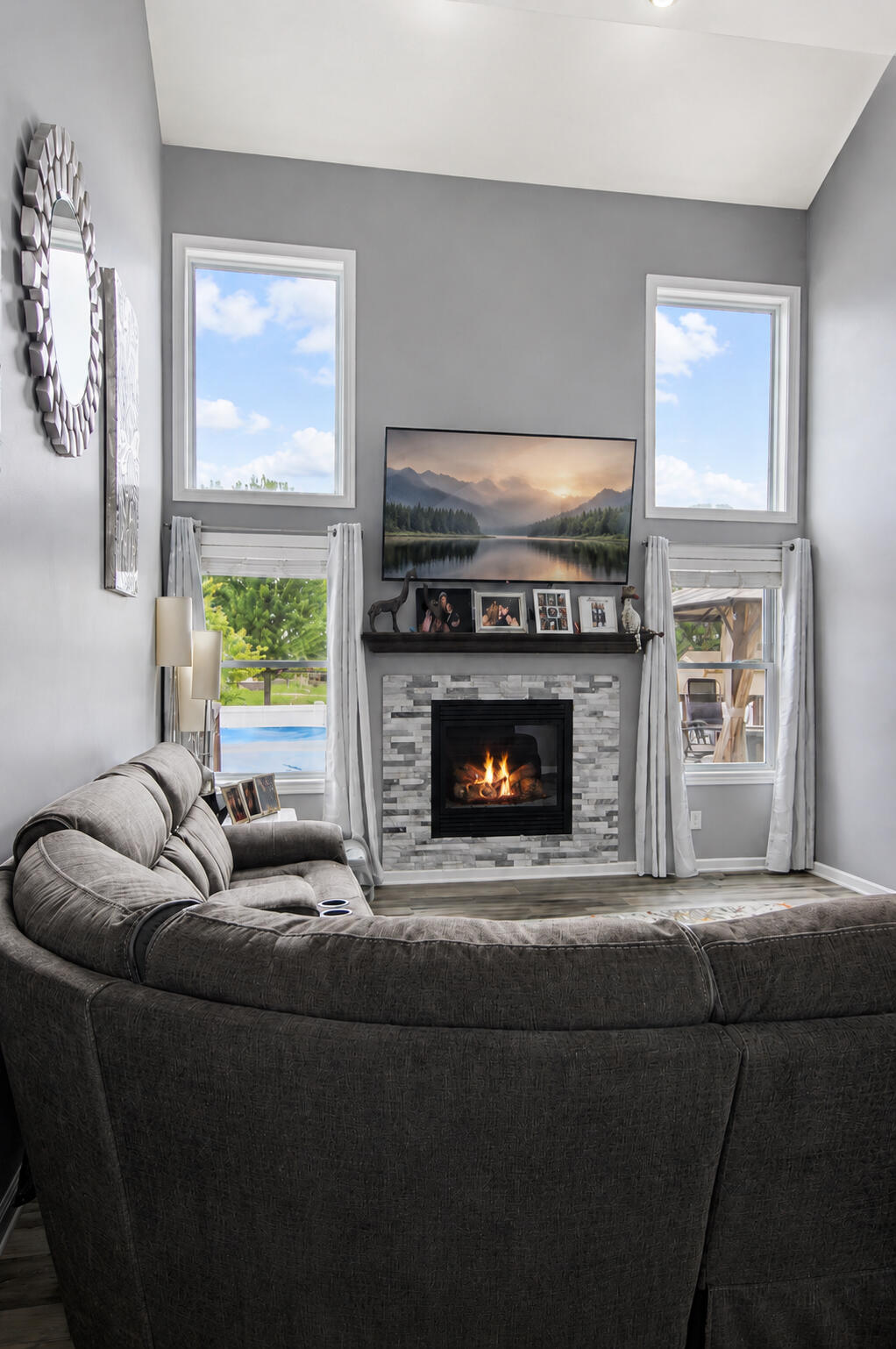 5849 Wildrose Lane