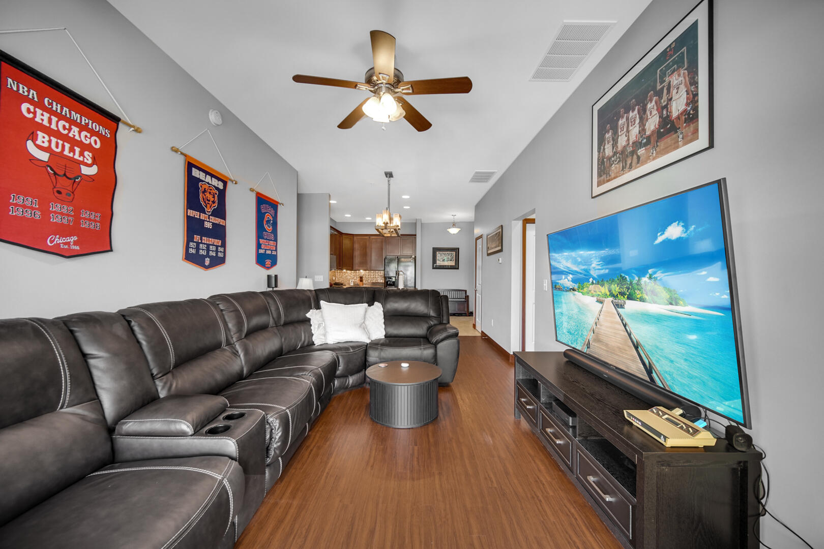 123 N Main Street Unit: 301