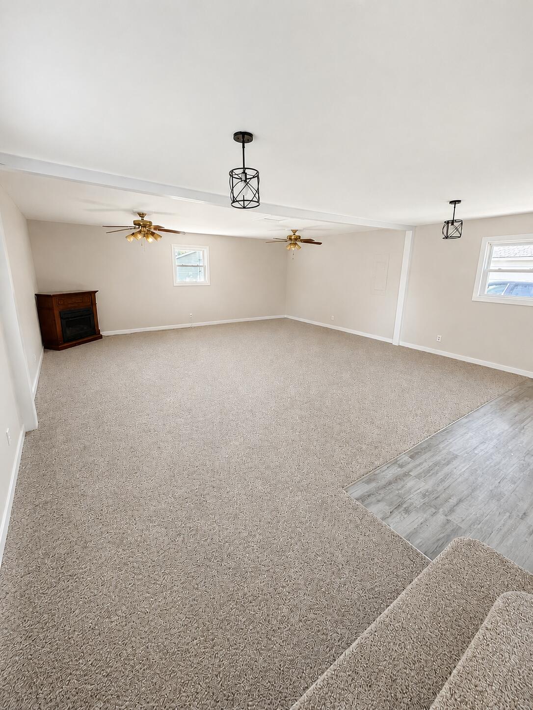 2790 E 1059 N