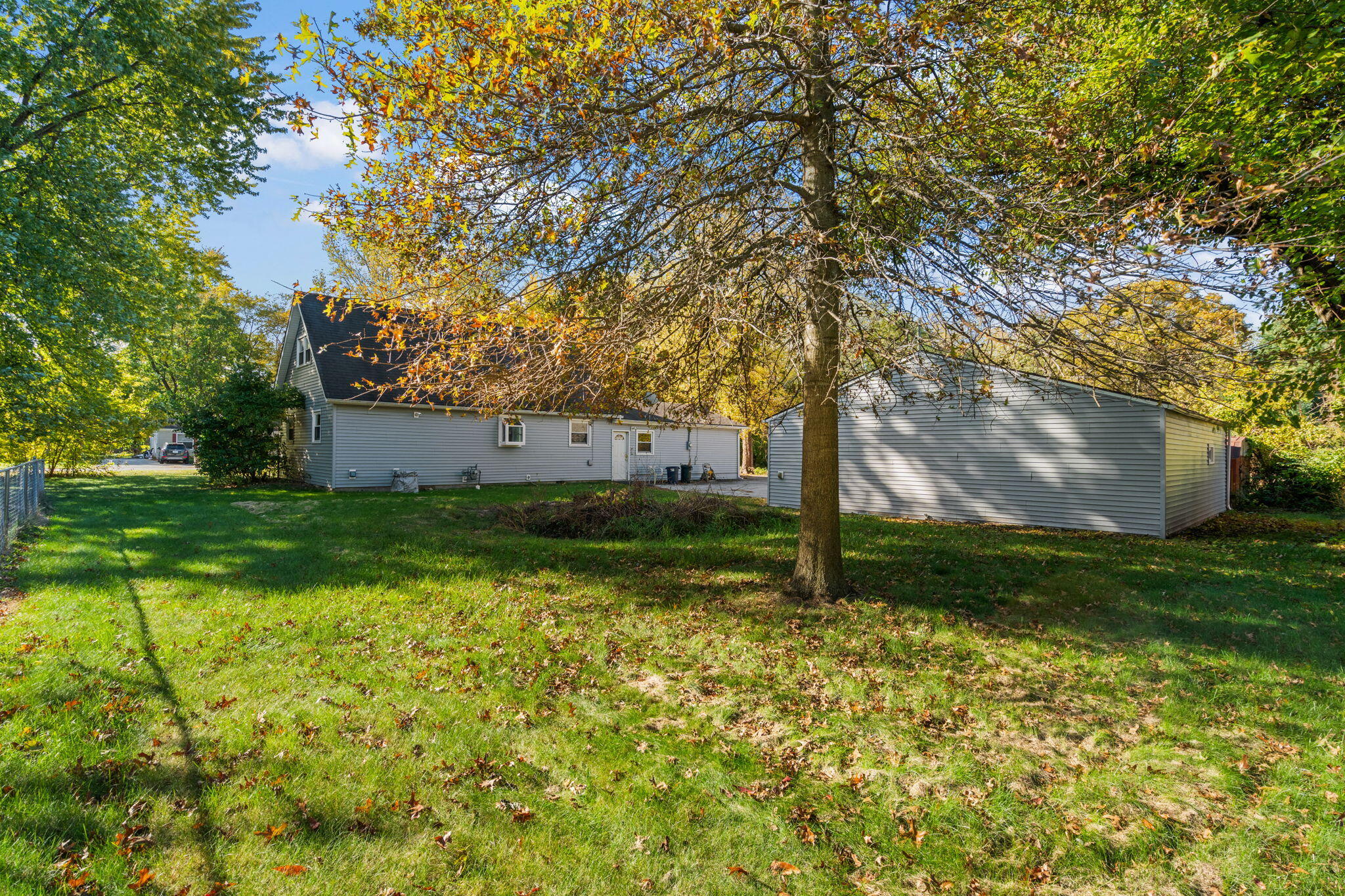 2790 E 1059 N