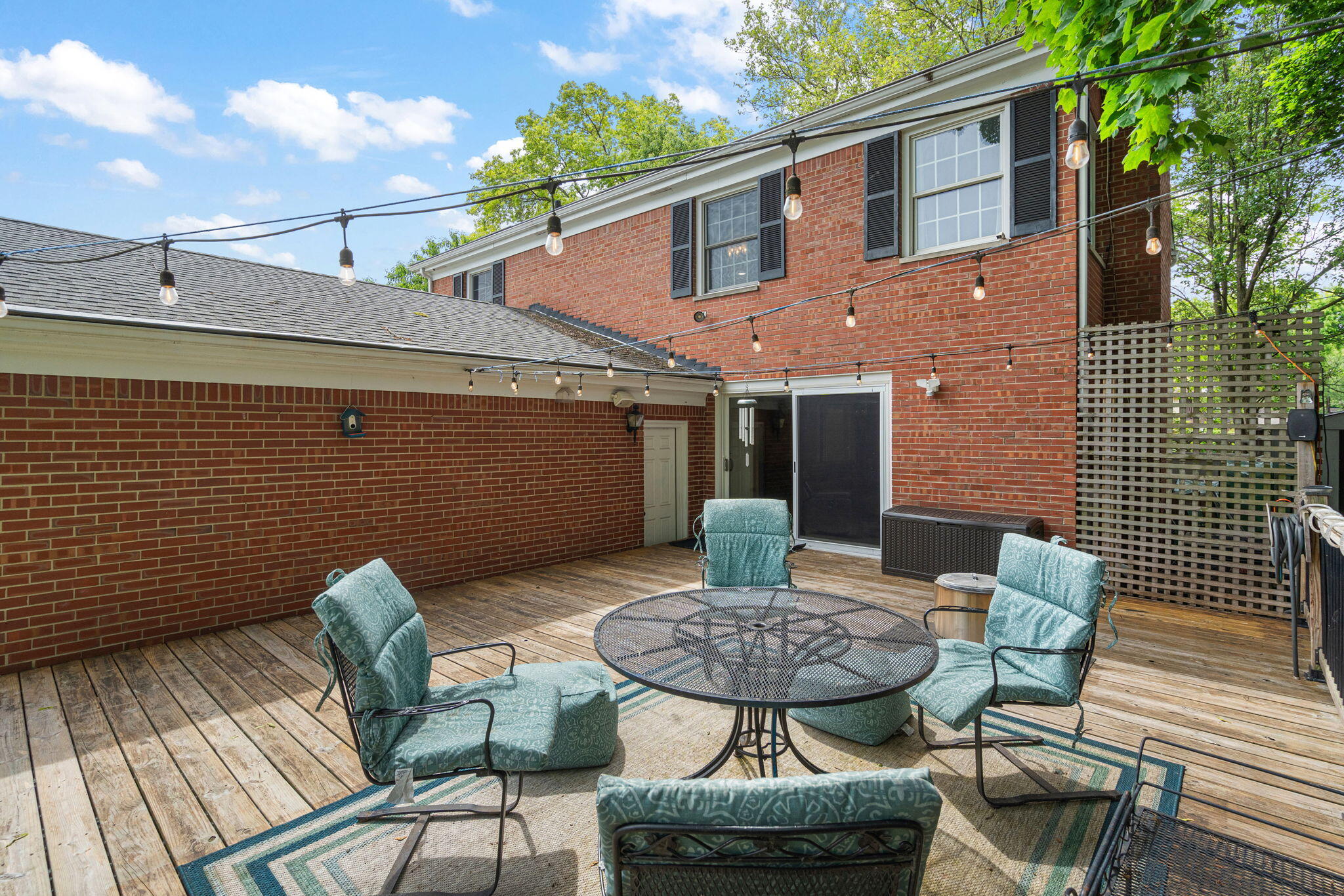 1331 Macarthur Boulevard