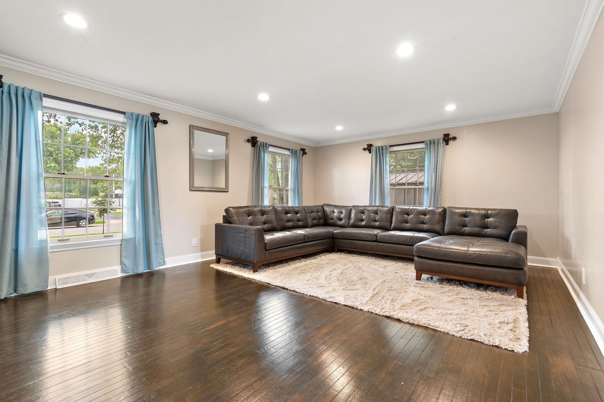 1331 Macarthur Boulevard