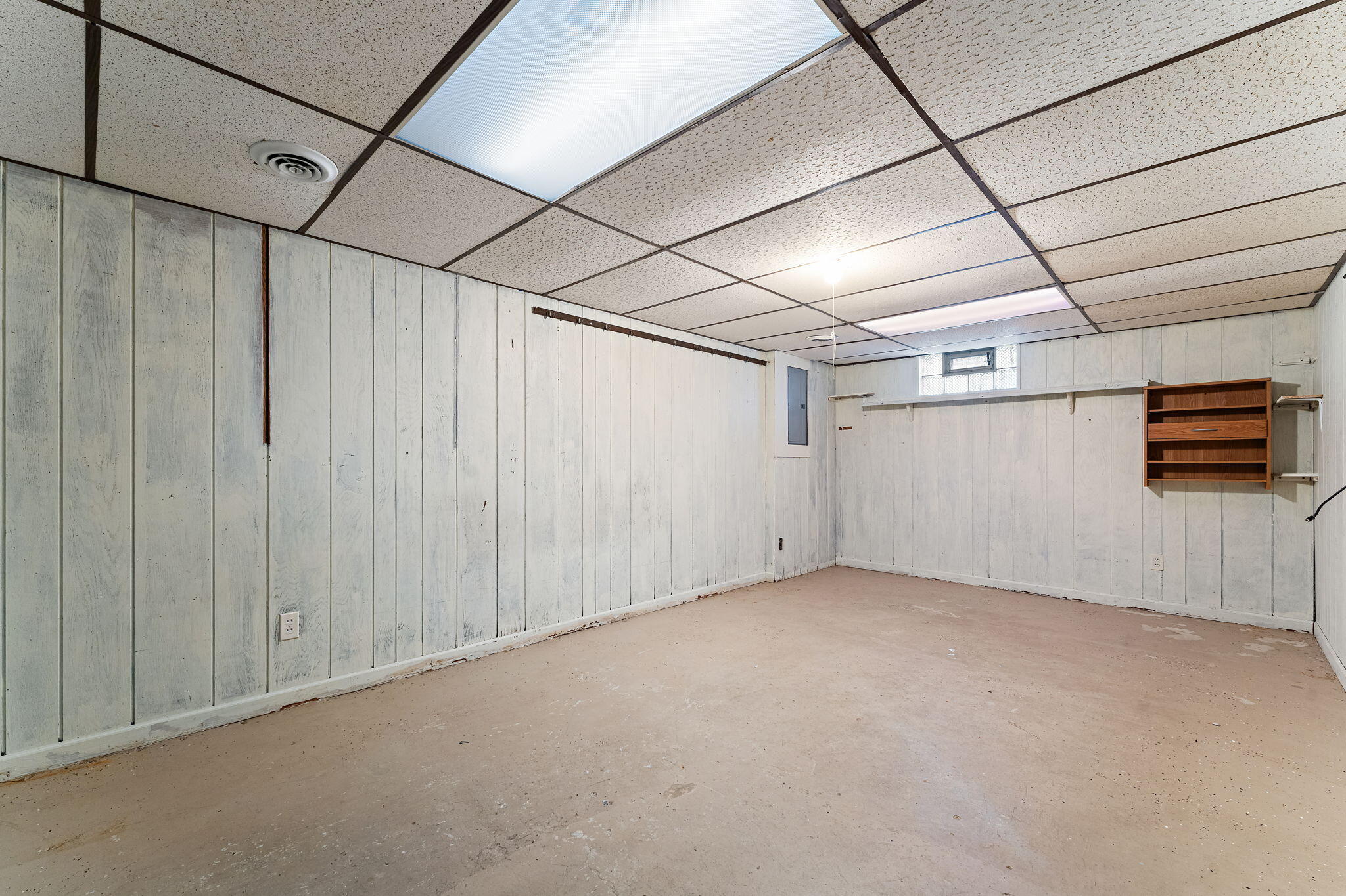 2547 Springhill Drive