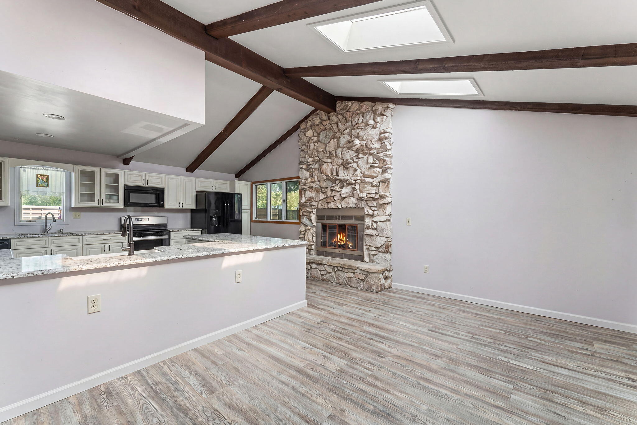 2547 Springhill Drive