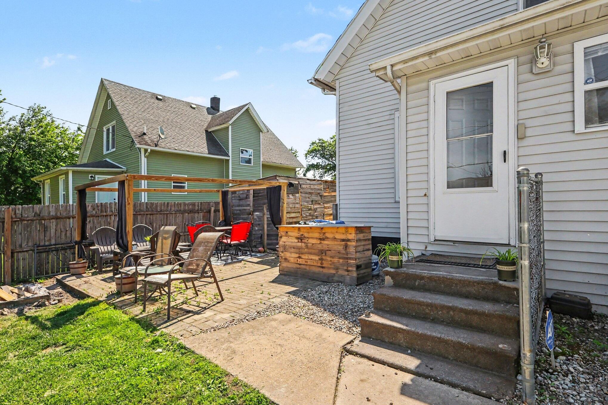 315 Oberreich Street