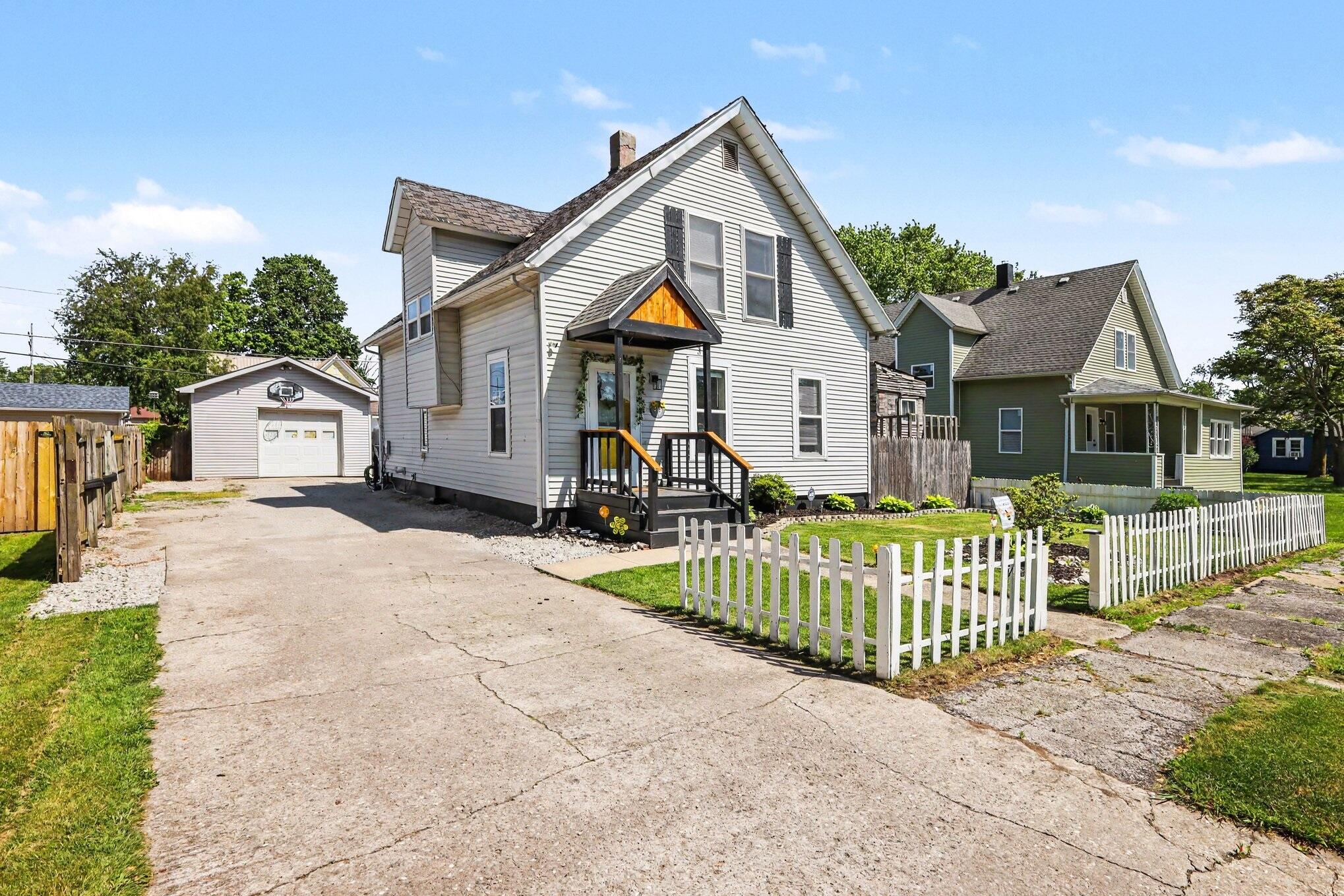 315 Oberreich Street