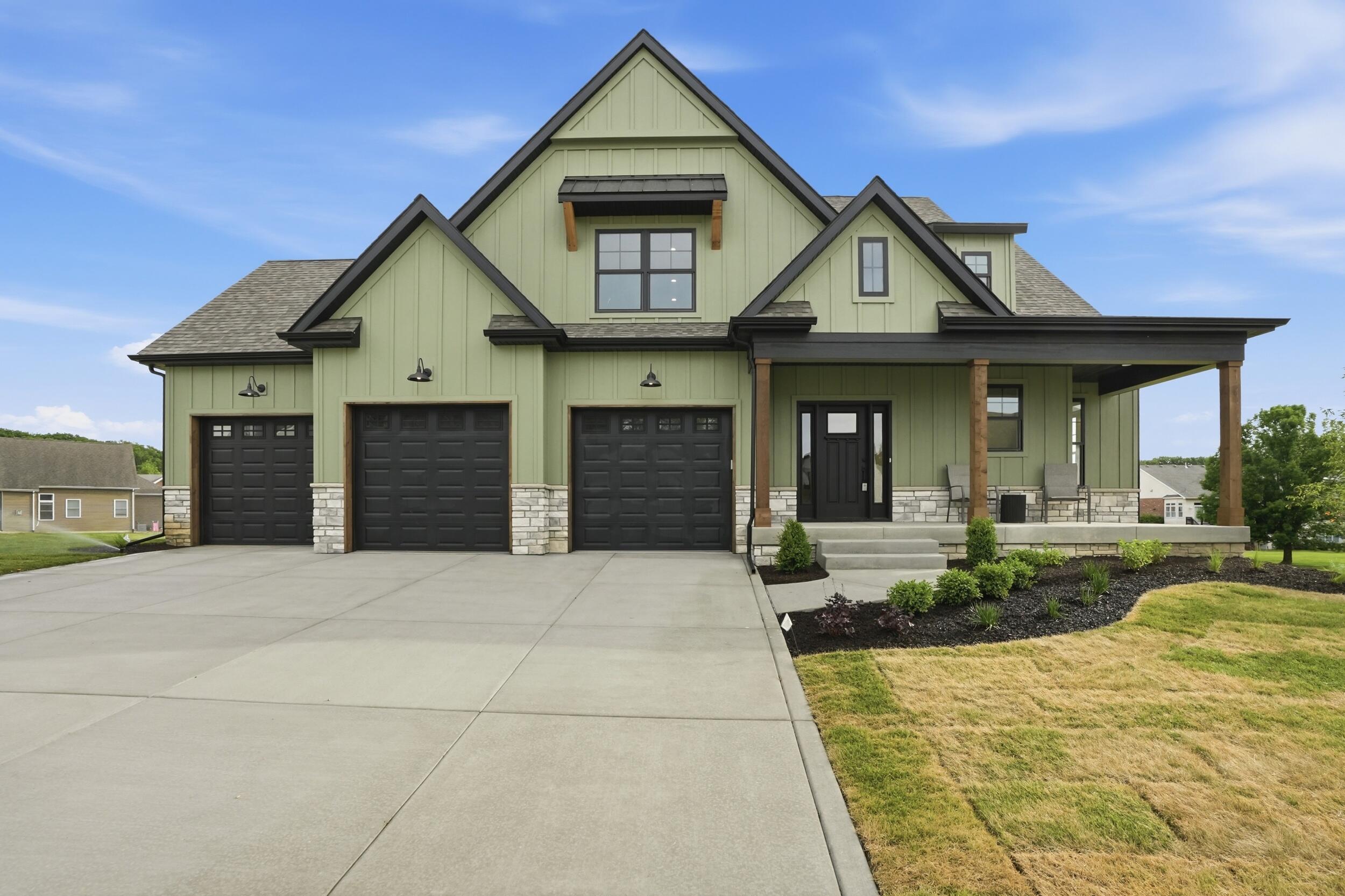 889 Betty Court