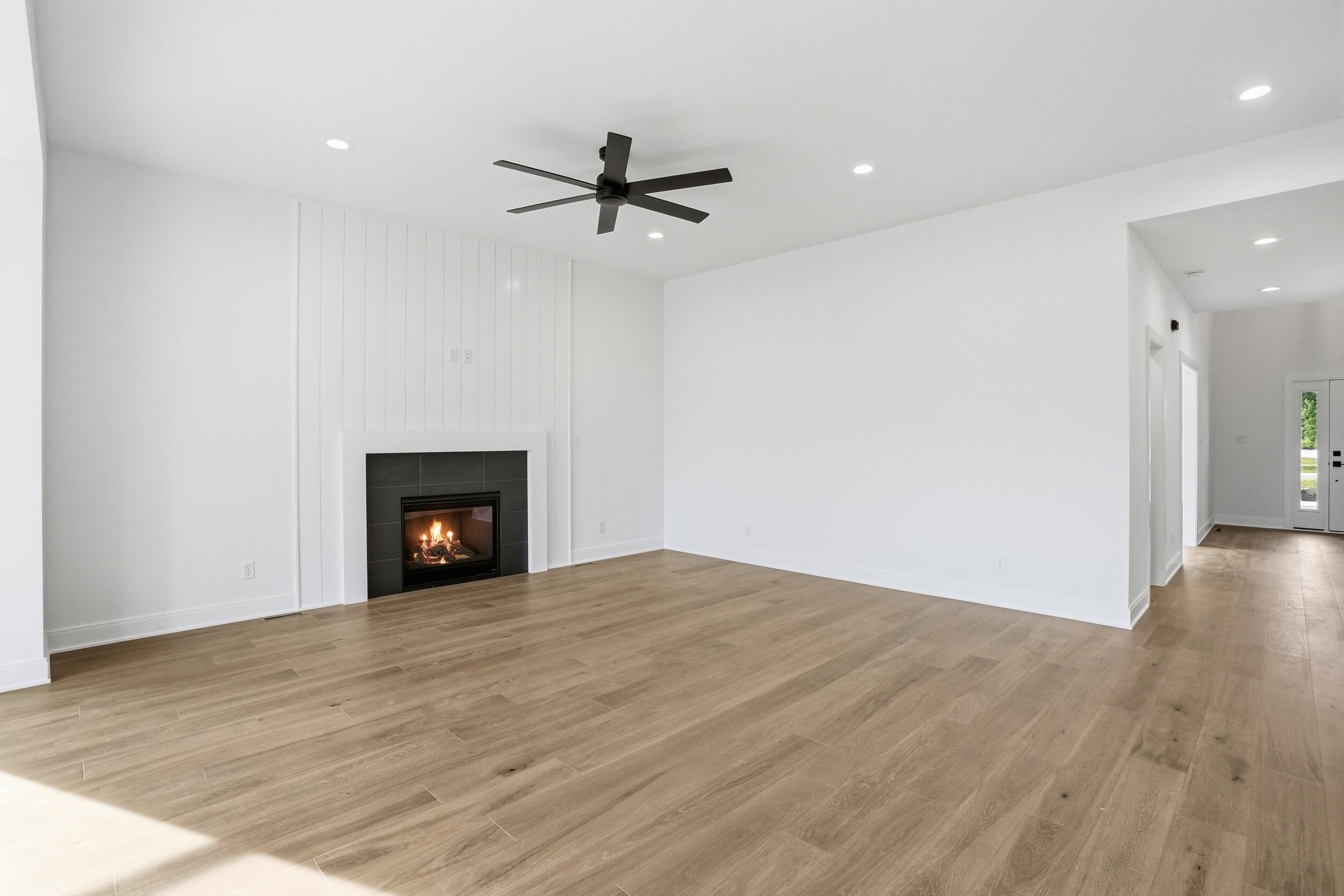889 Betty Court