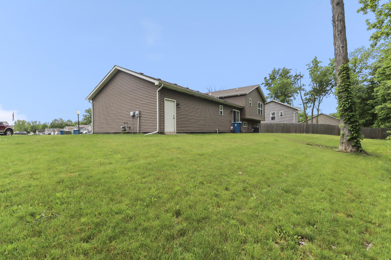 699 Cross Meadows Drive