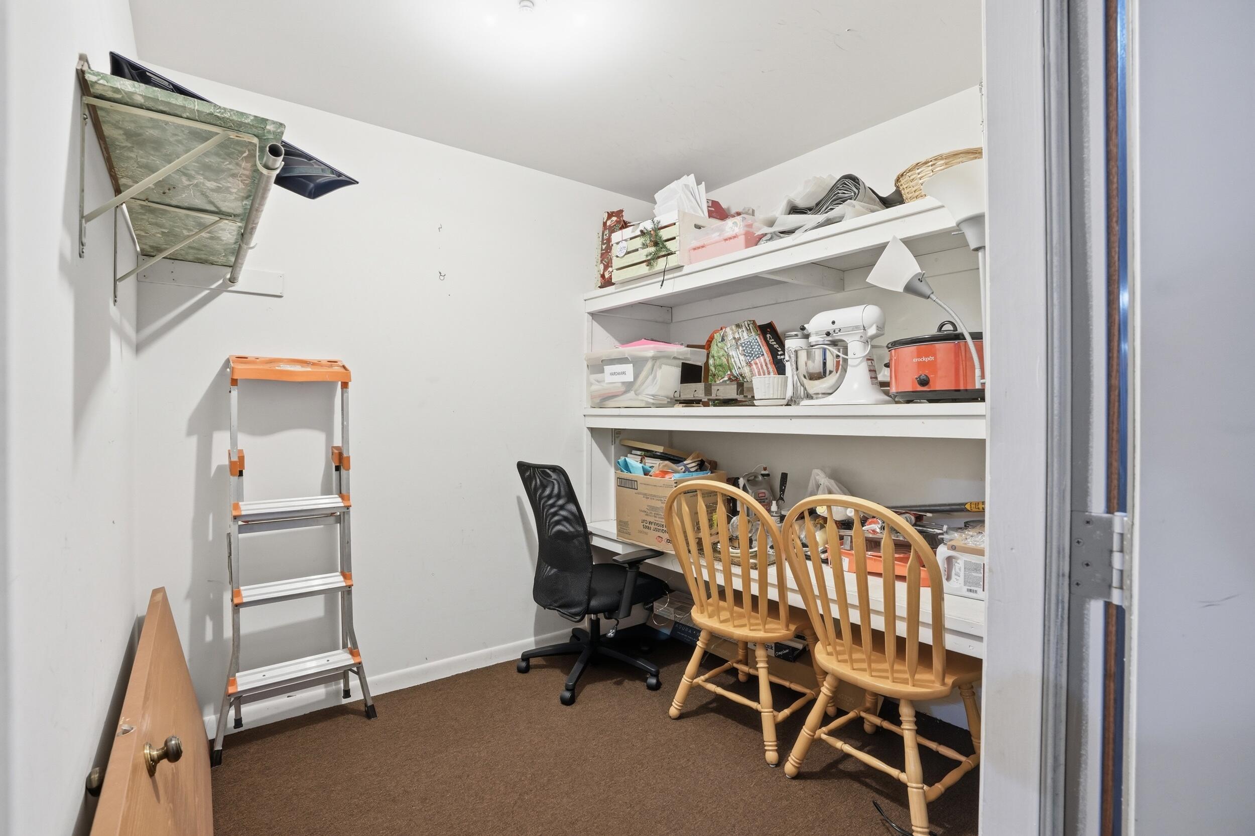 1725 Homan Drive Unit: 204