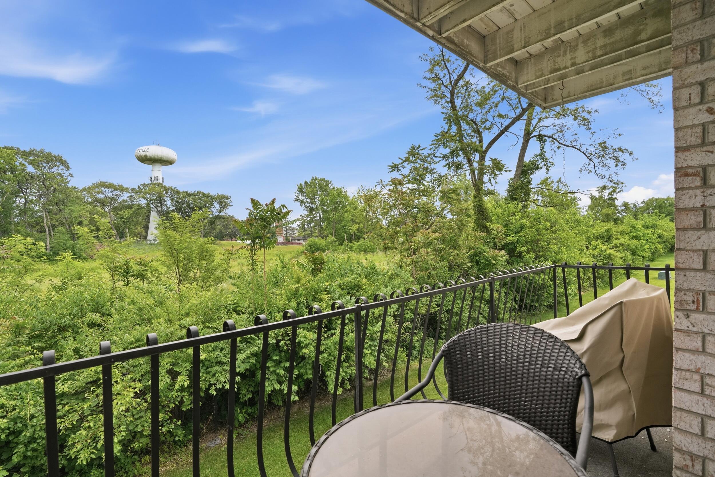 1725 Homan Drive Unit: 204