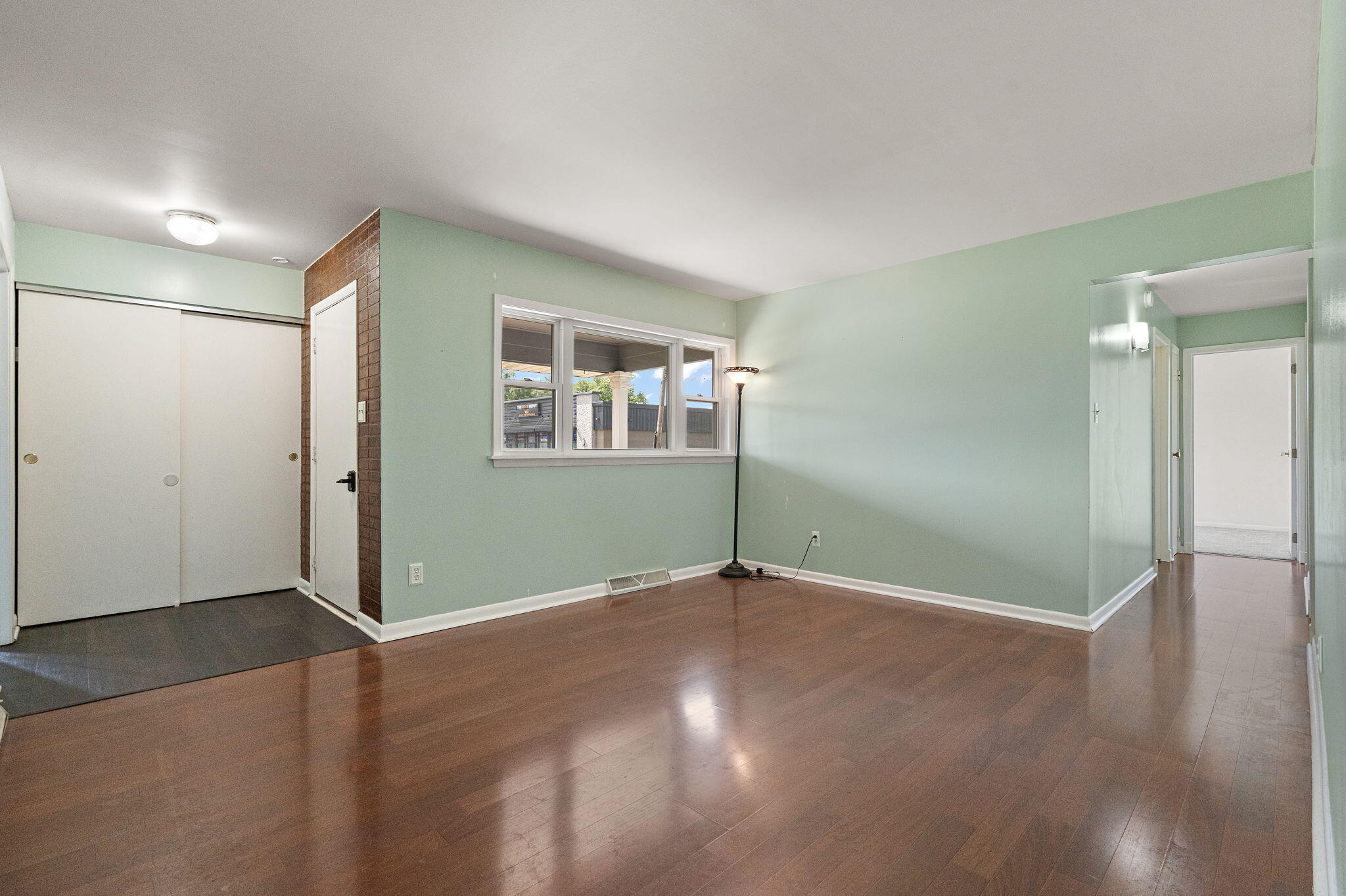 518 Merrillville Road