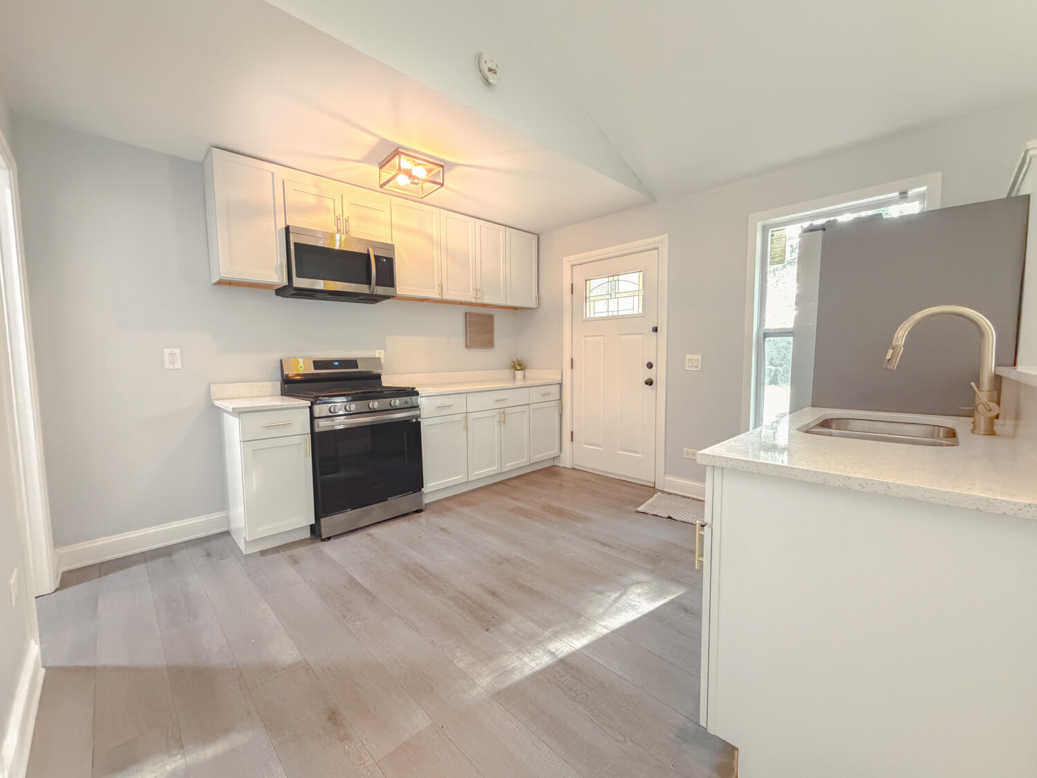 101 Van Buren Avenue