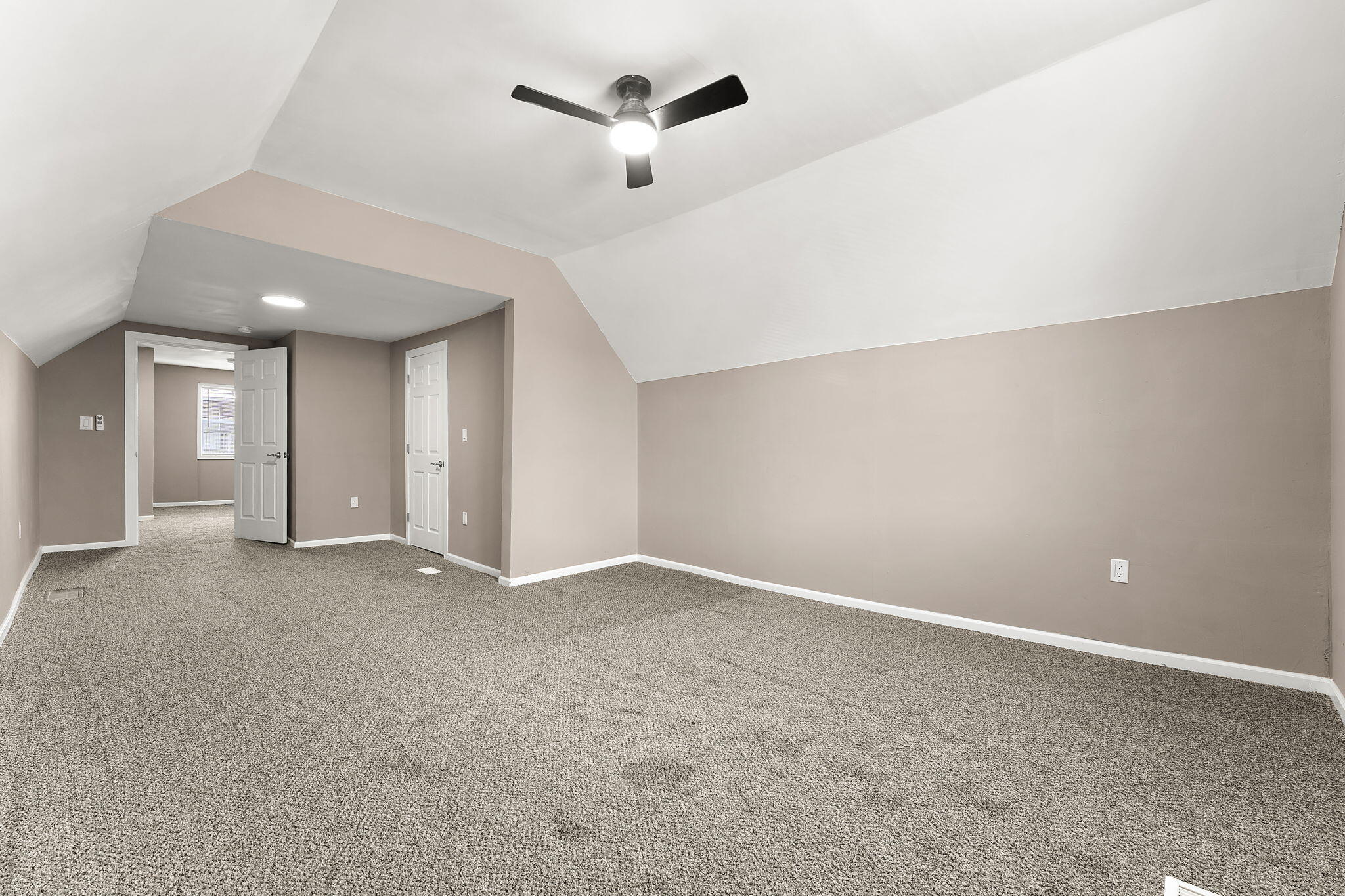 834 Willow Court