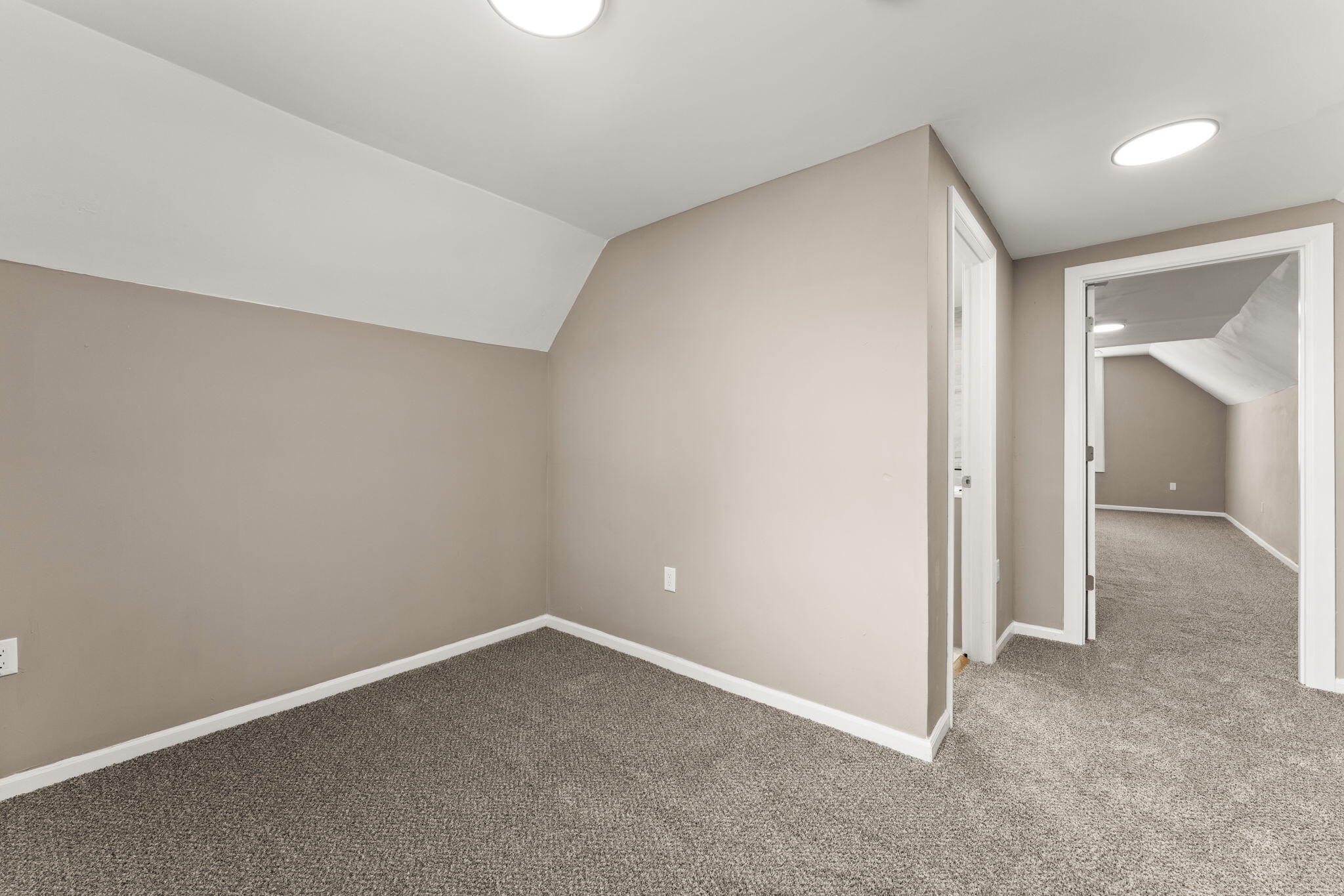 834 Willow Court