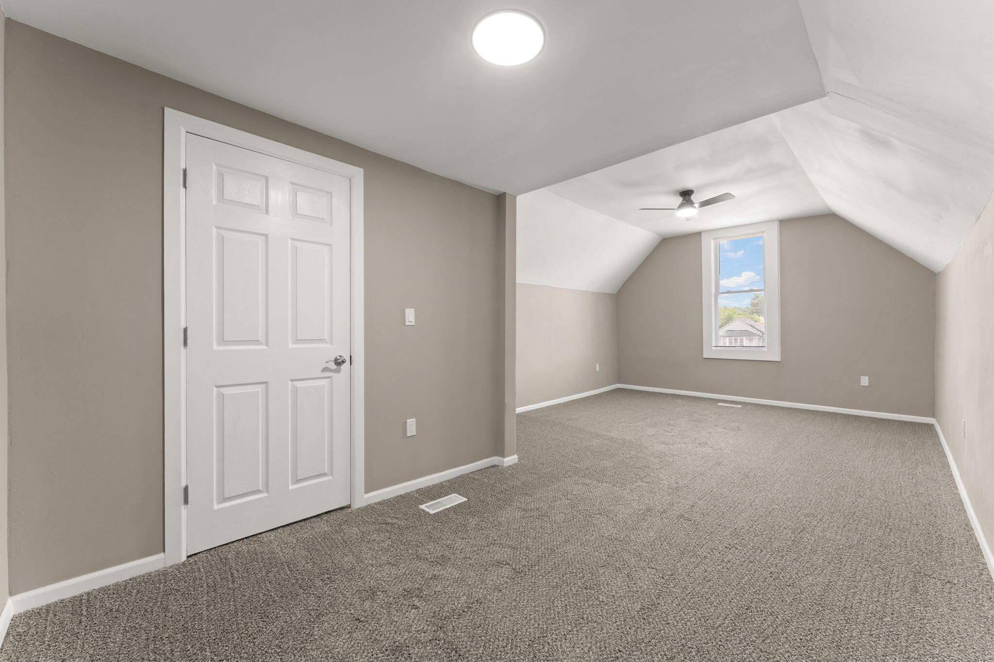 834 Willow Court