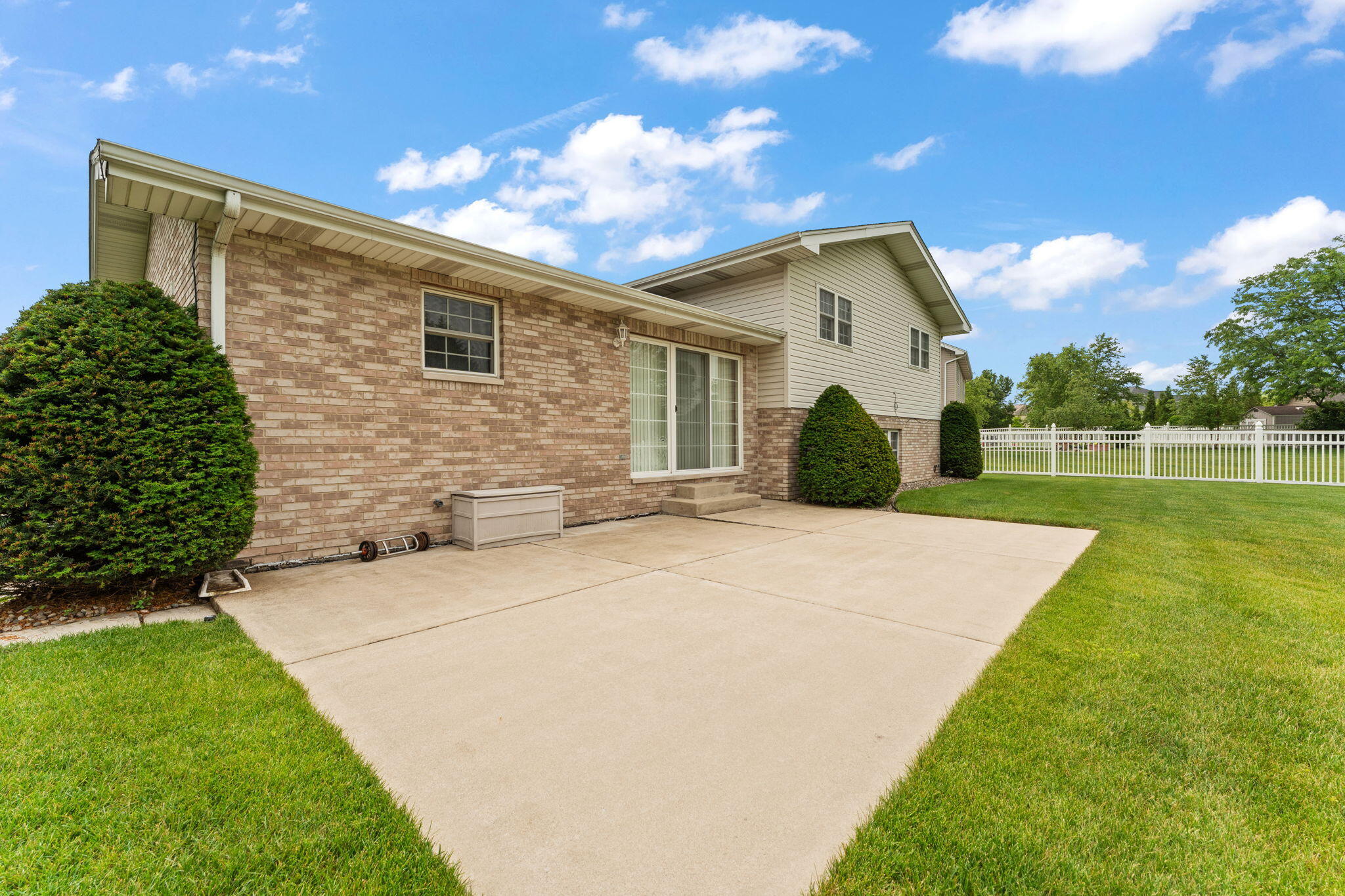 3128 Austgen Place