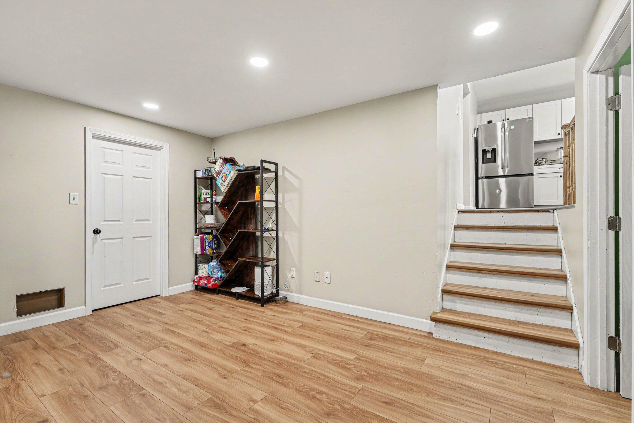 827 N Wiggs Street