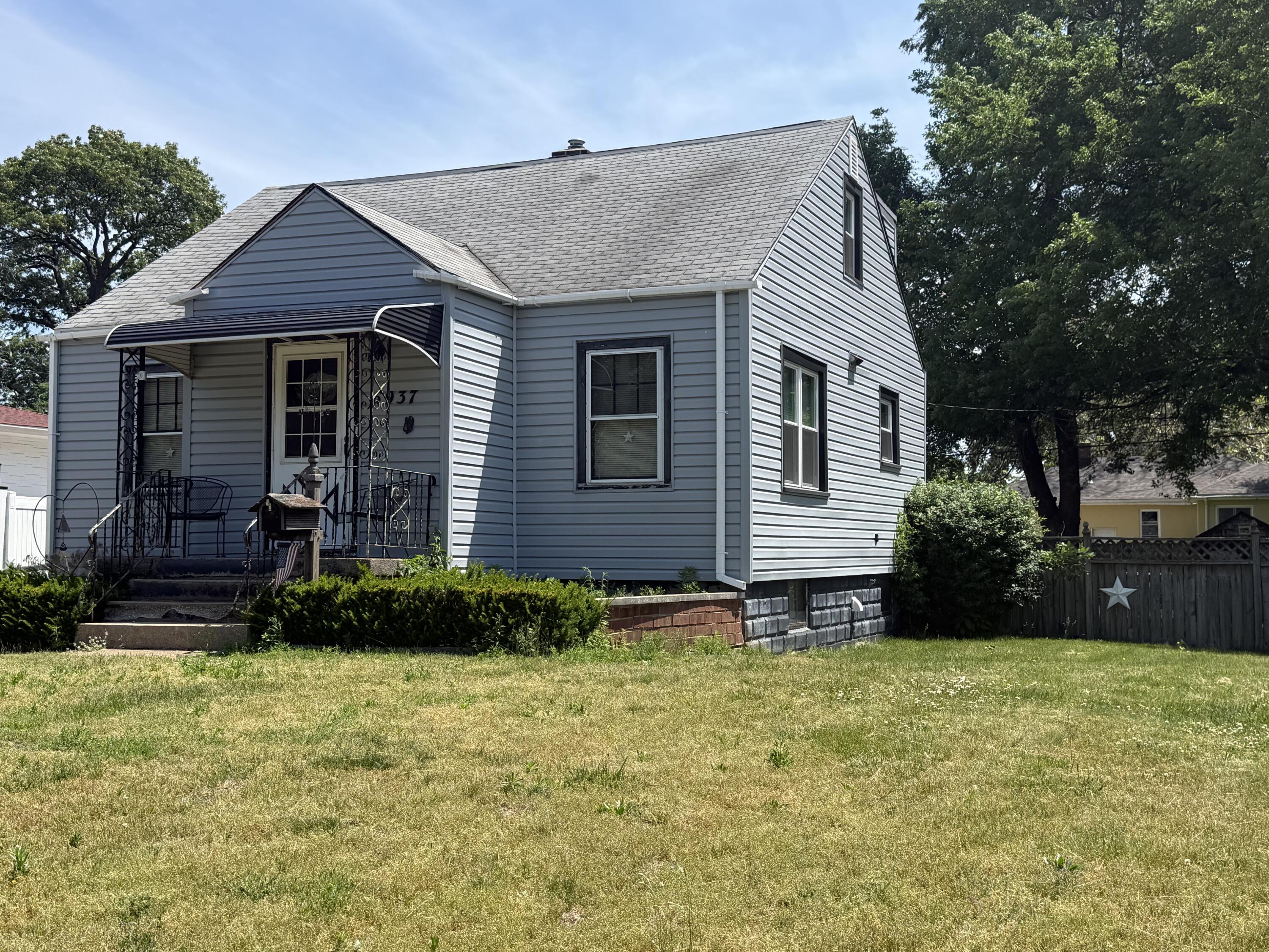 6937 Wicker Avenue