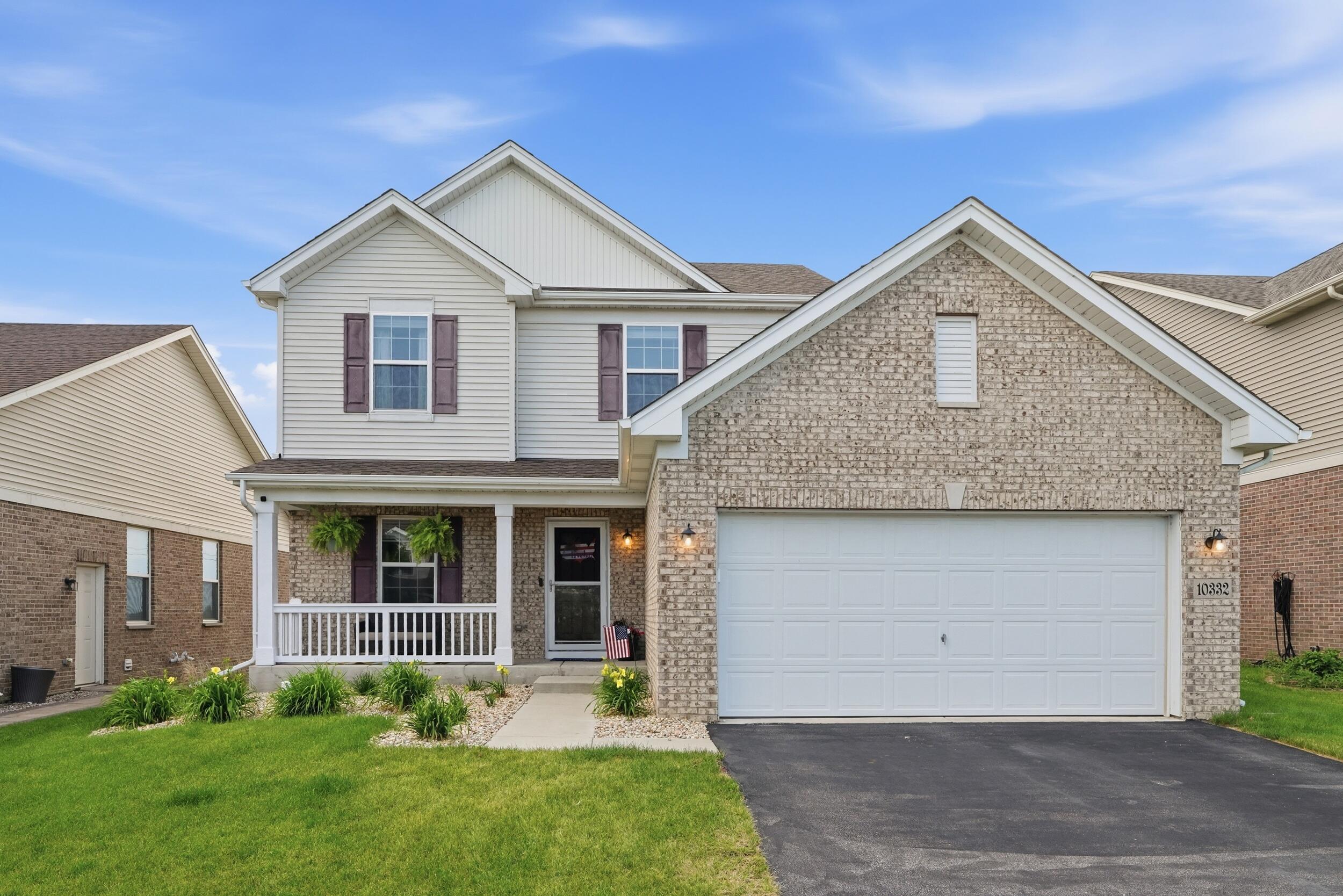10332 Adler Cove