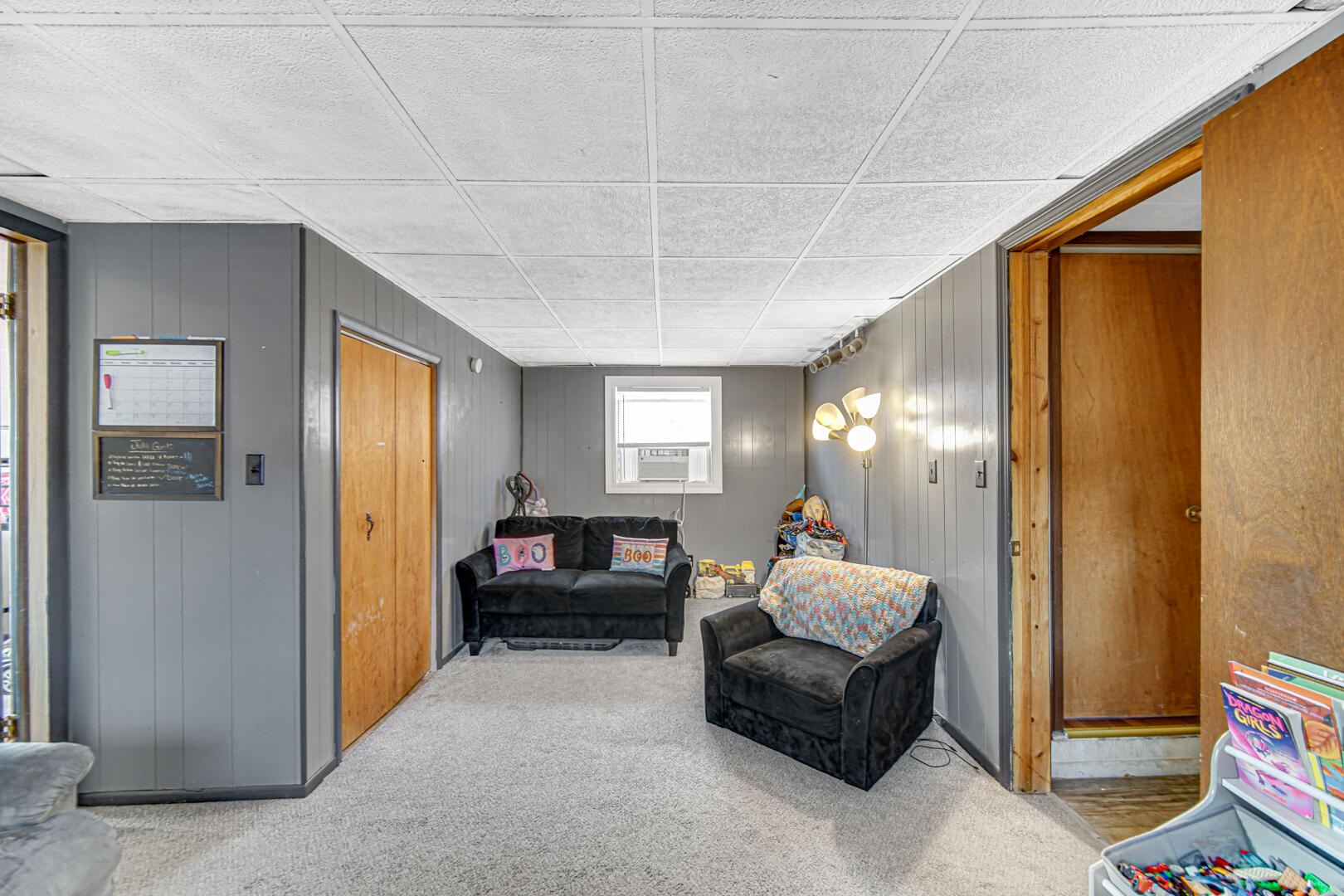 1421 Roberts Avenue