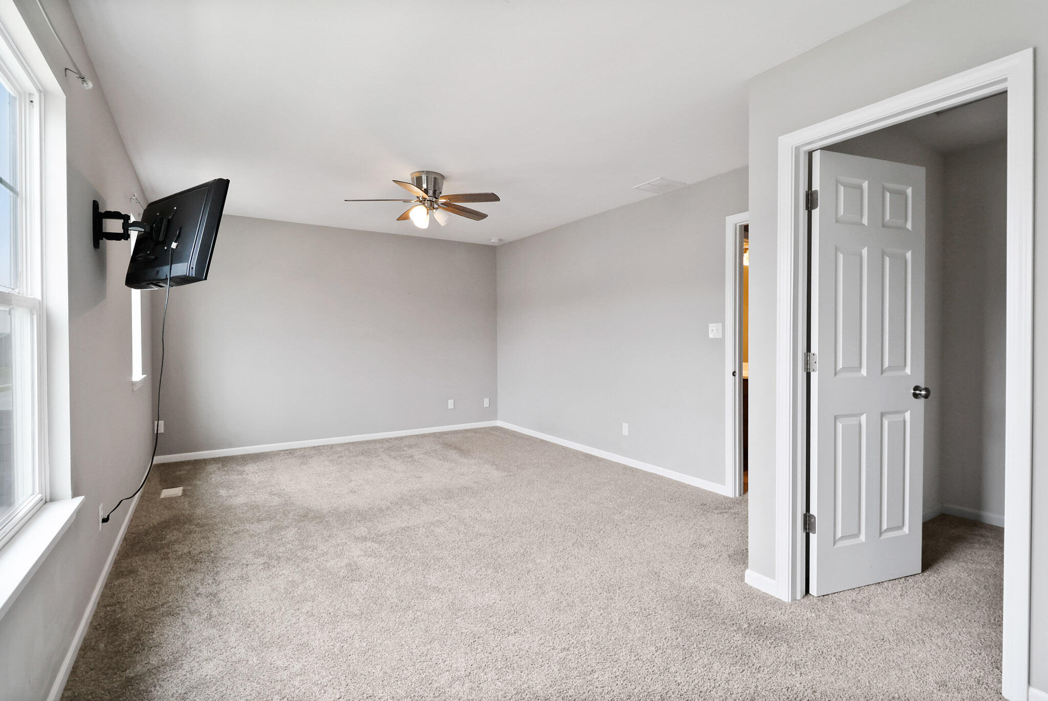 10425 Freedom Way