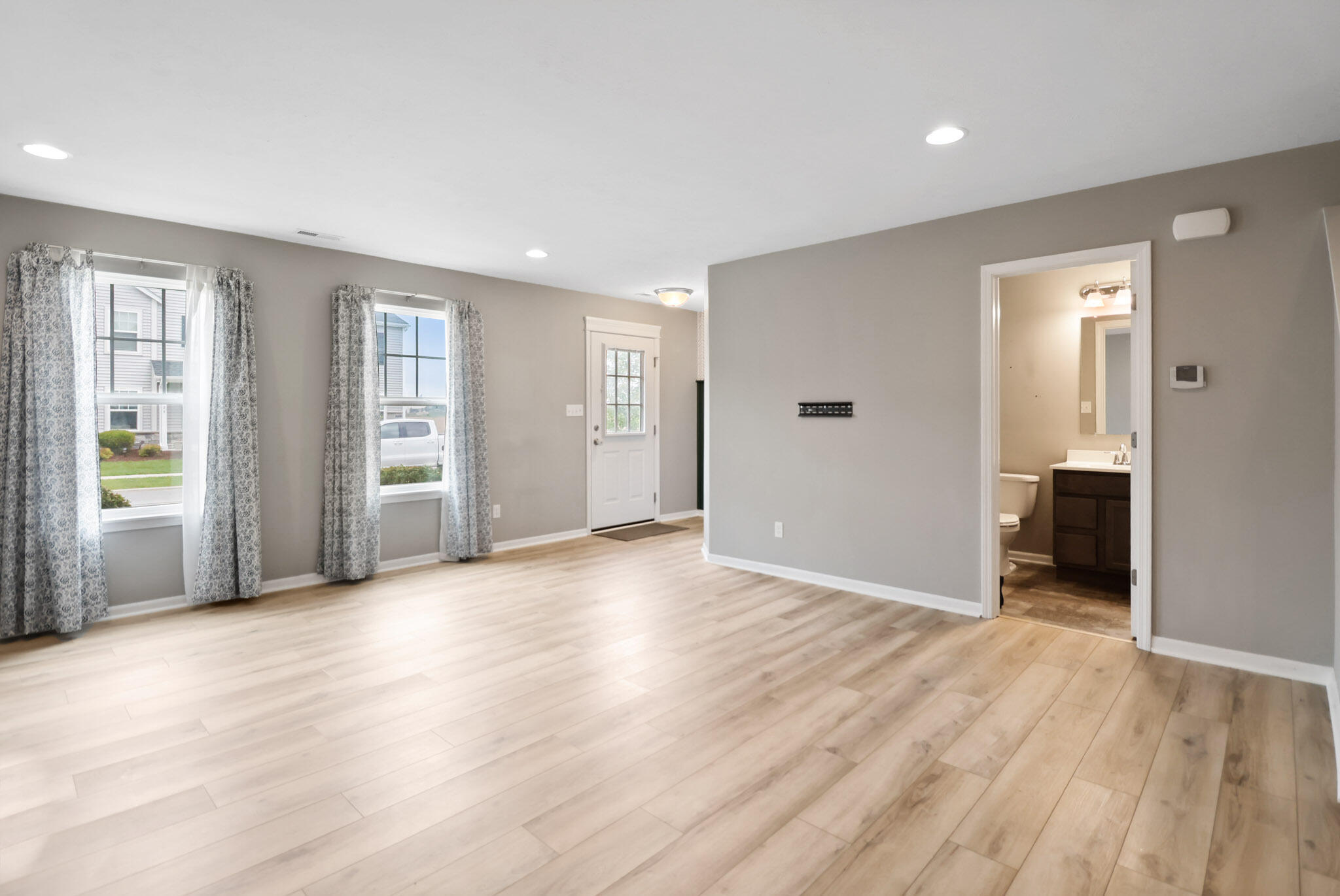 10425 Freedom Way