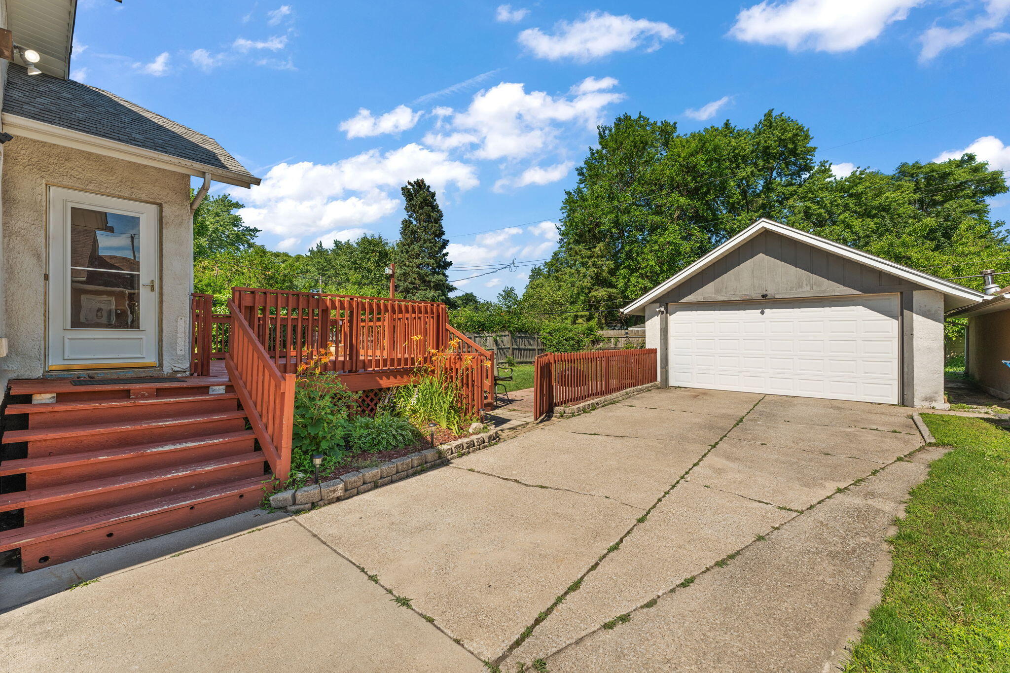 8829 Parrish Avenue