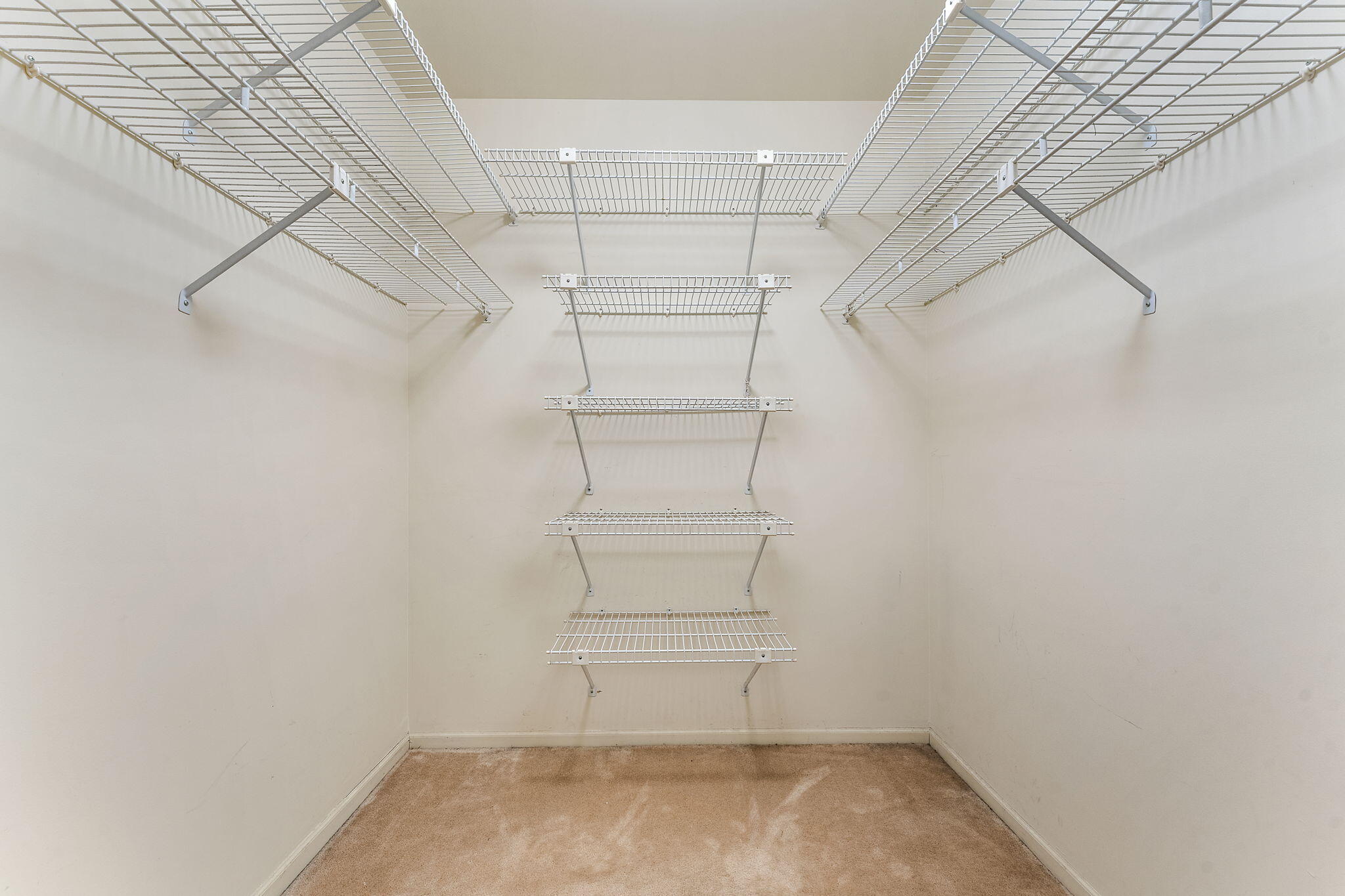 910 Ridge Road Unit: 203