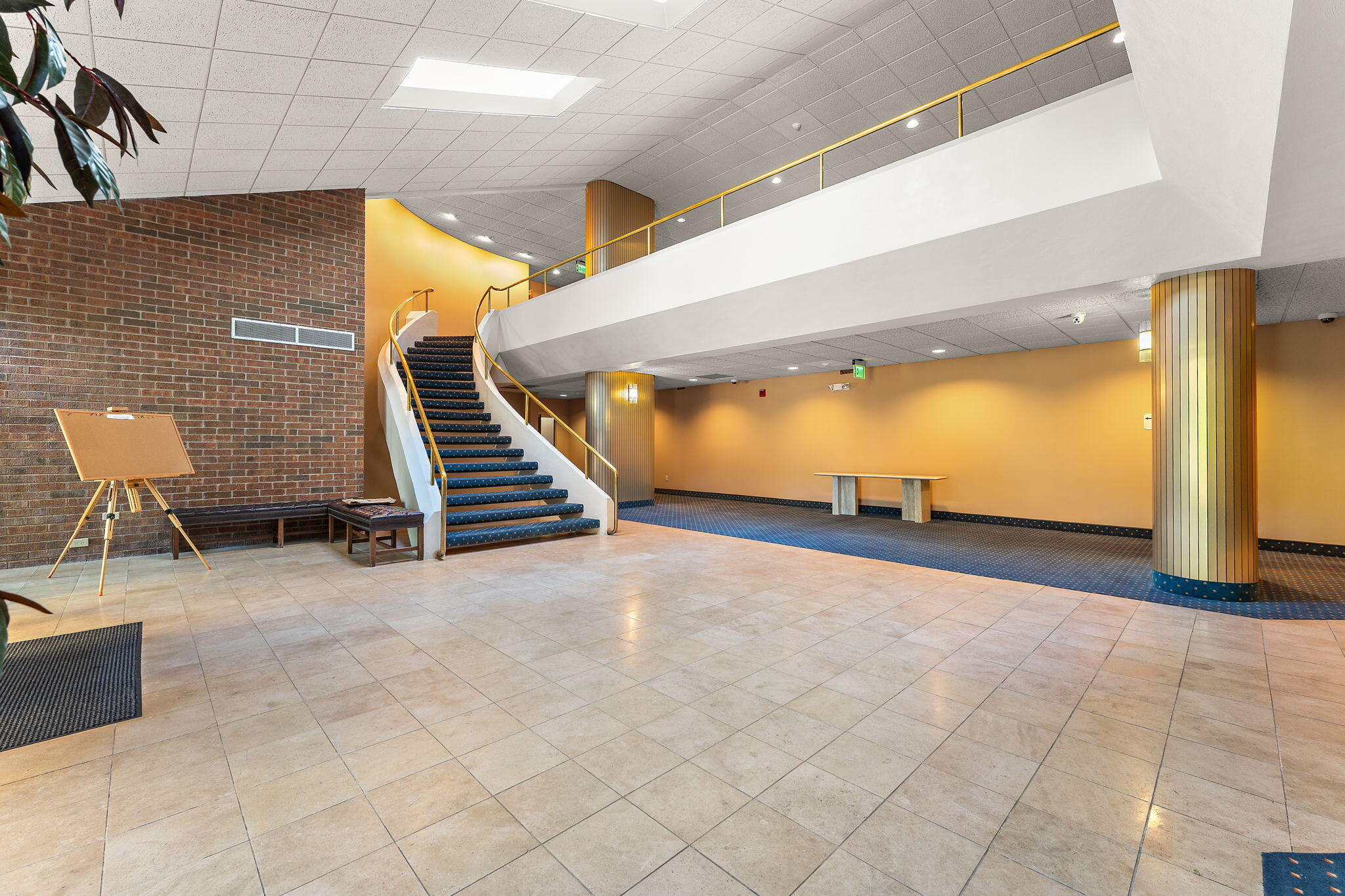 910 Ridge Road Unit: 203