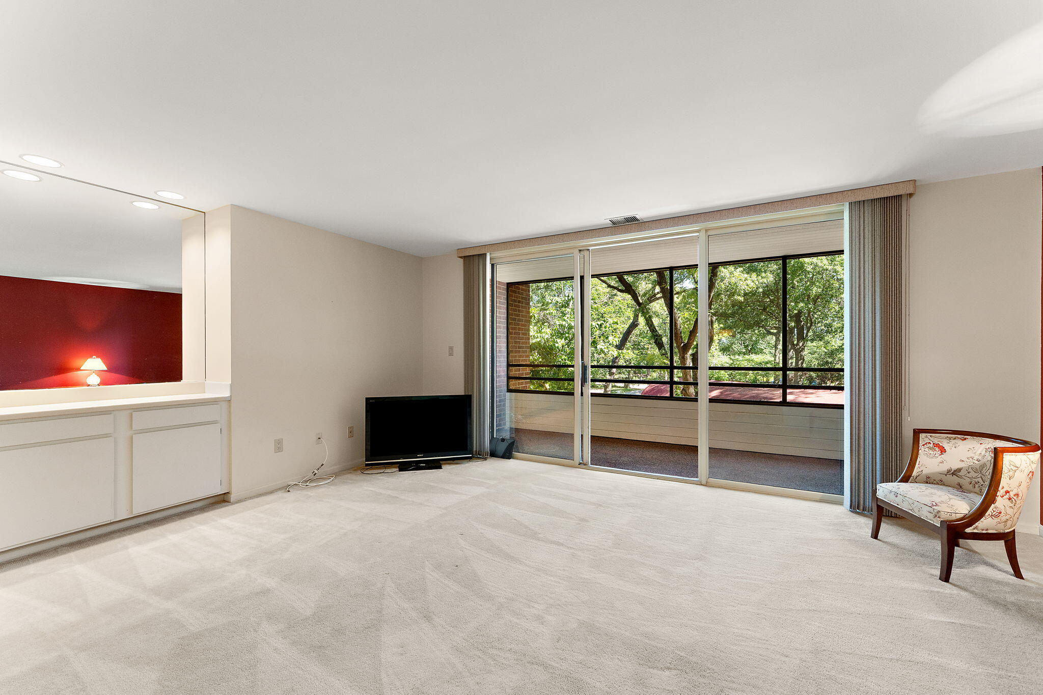910 Ridge Road Unit: 203