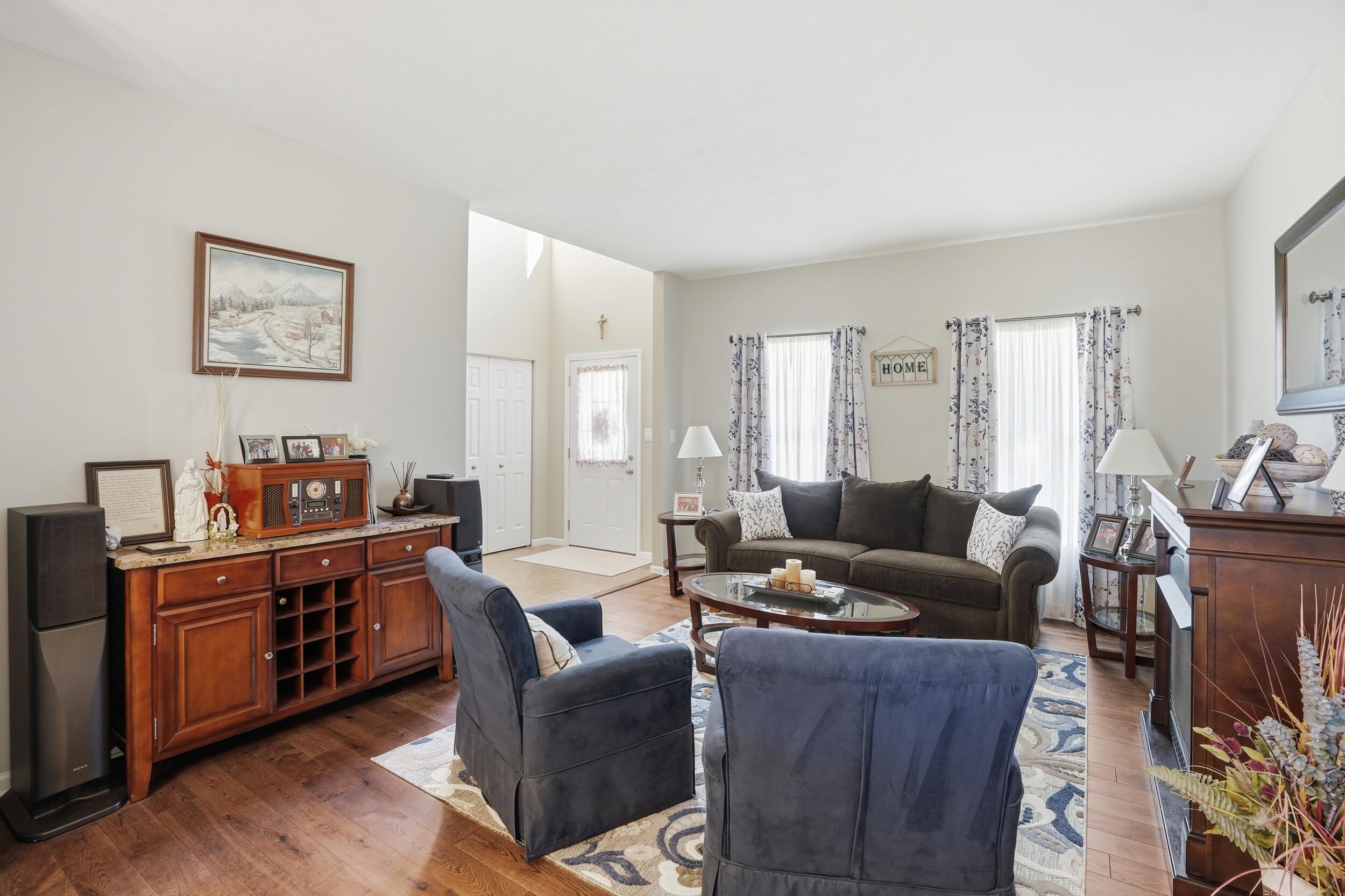13921 Bluff View Road