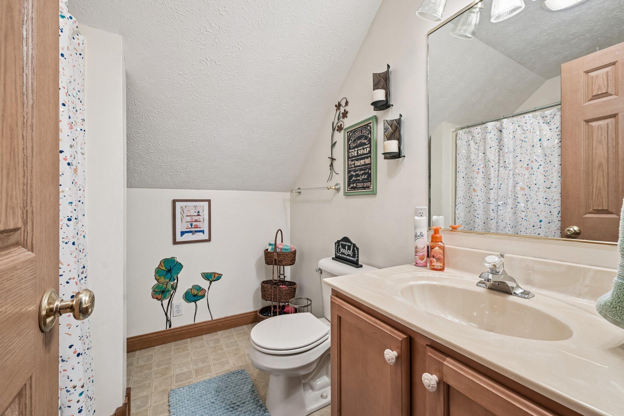 3016 Private Road-625 N