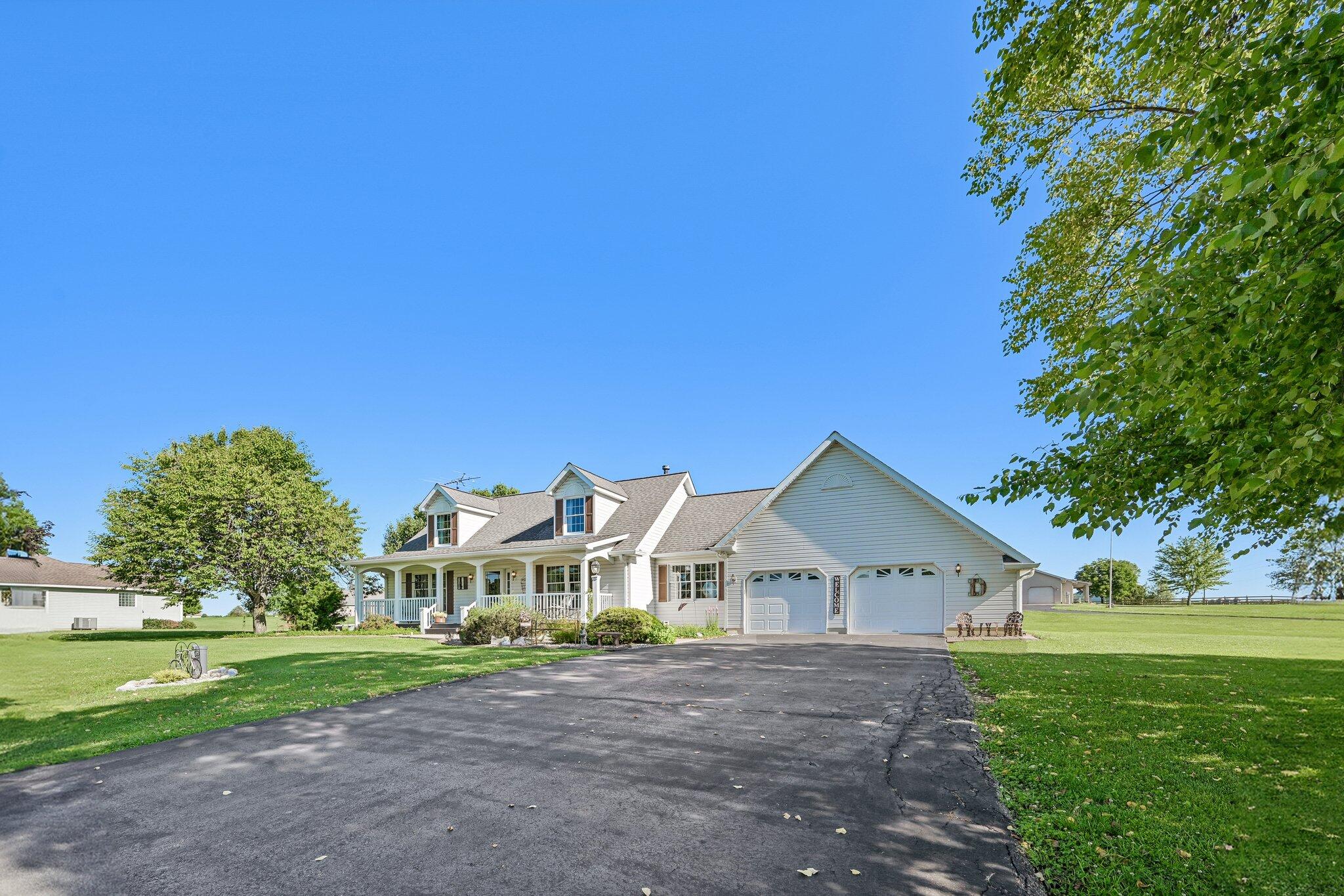 3016 Private Road-625 N