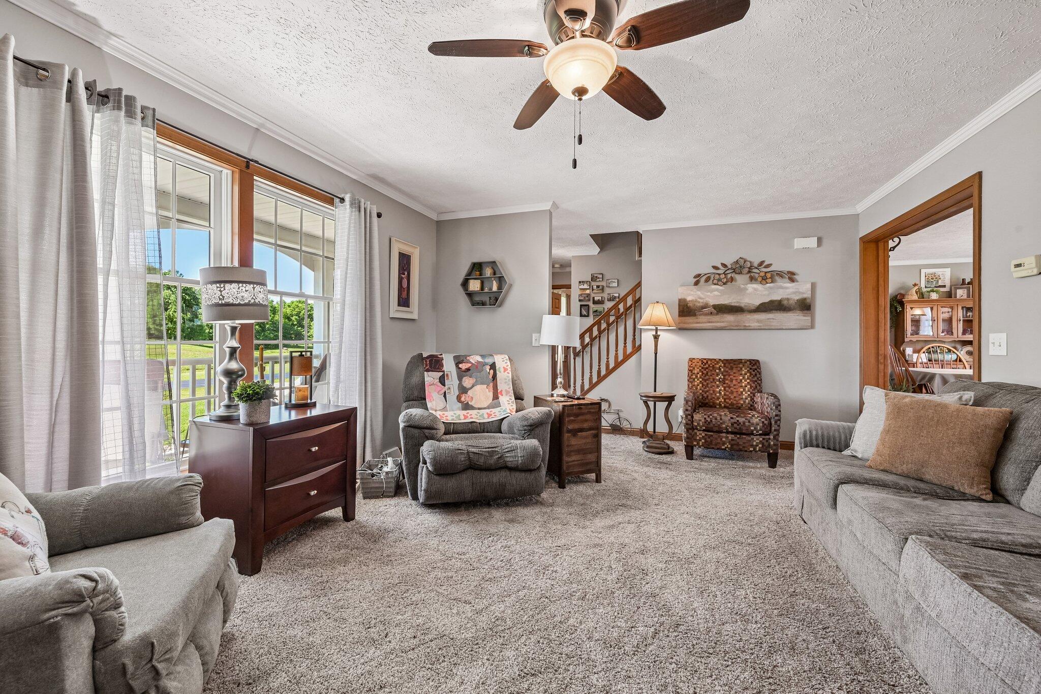 3016 Private Road-625 N